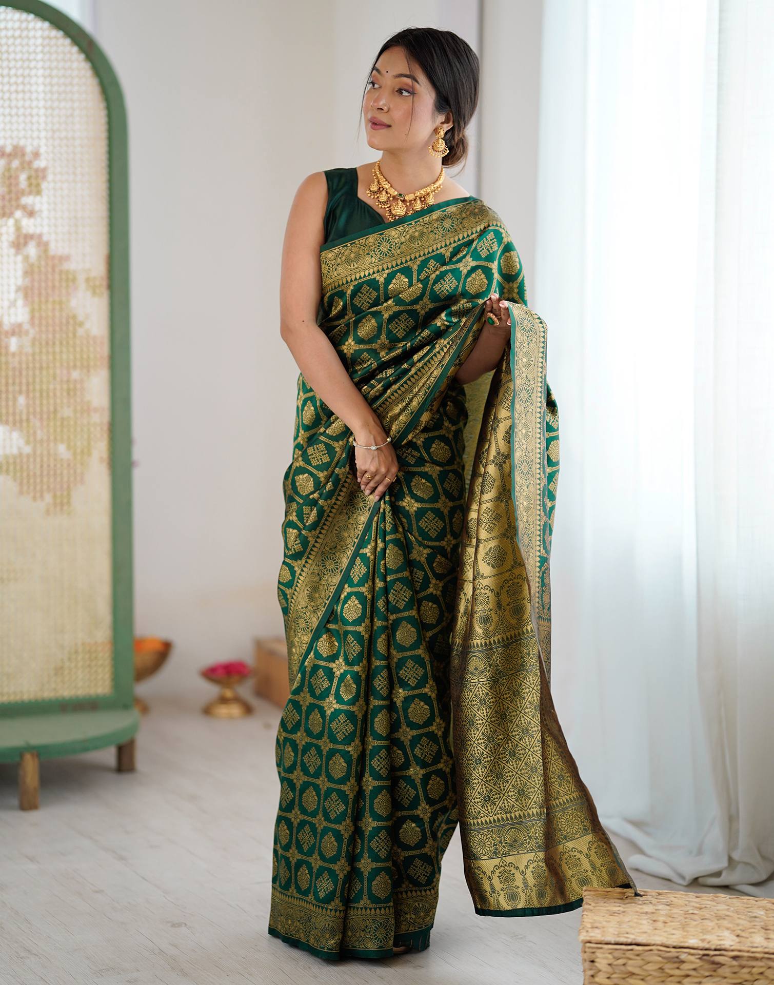 Bottle Green Silk Woven Banarasi Saree - Image 9