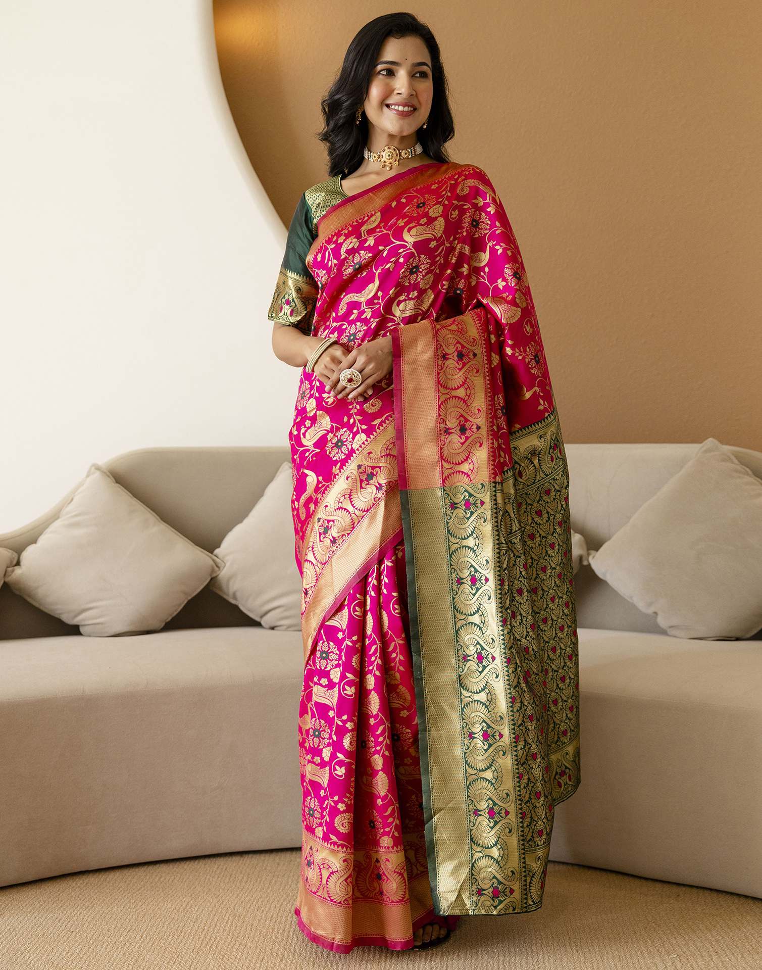 Pink Silk Woven Banarasi Saree - Image 10