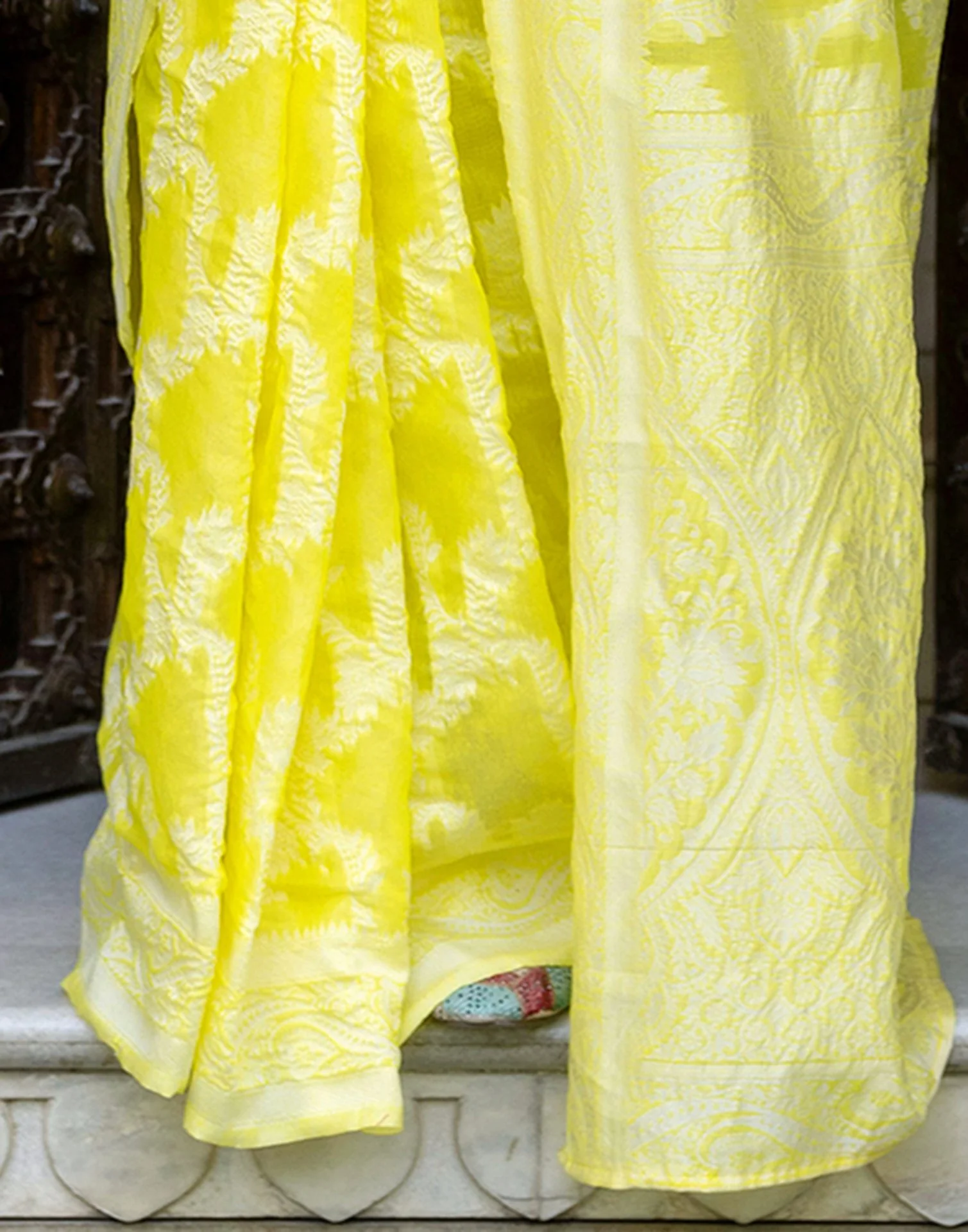 Bright Yellow Cotton Woven Saree - Image 10