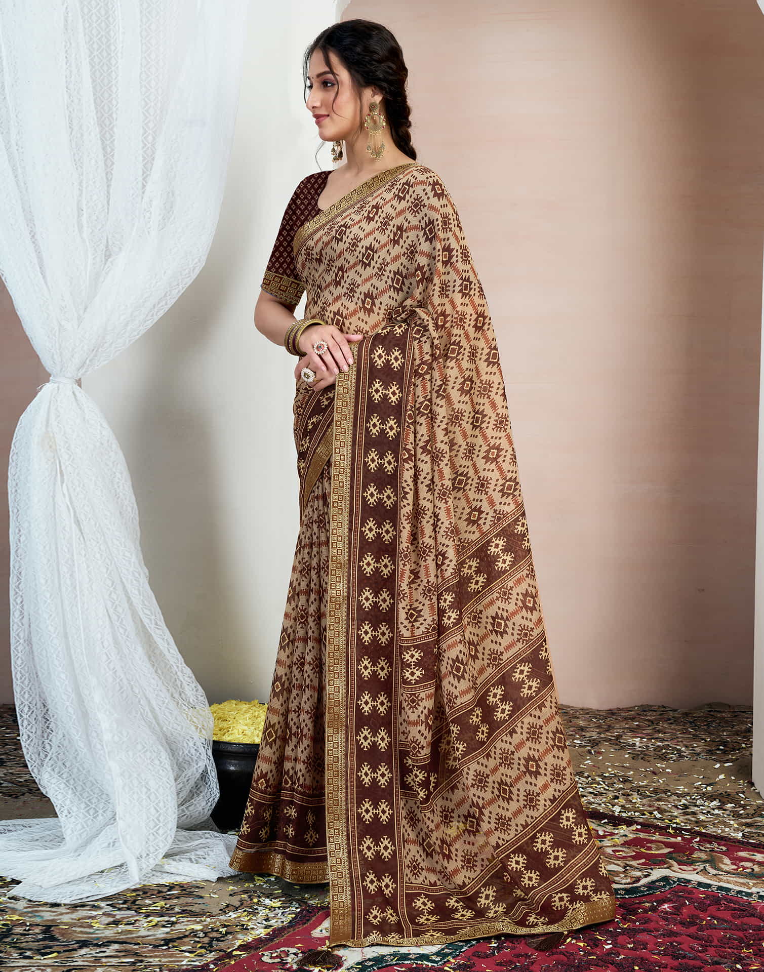 Brown Chiffon Ikkat Printed Saree - Image 5