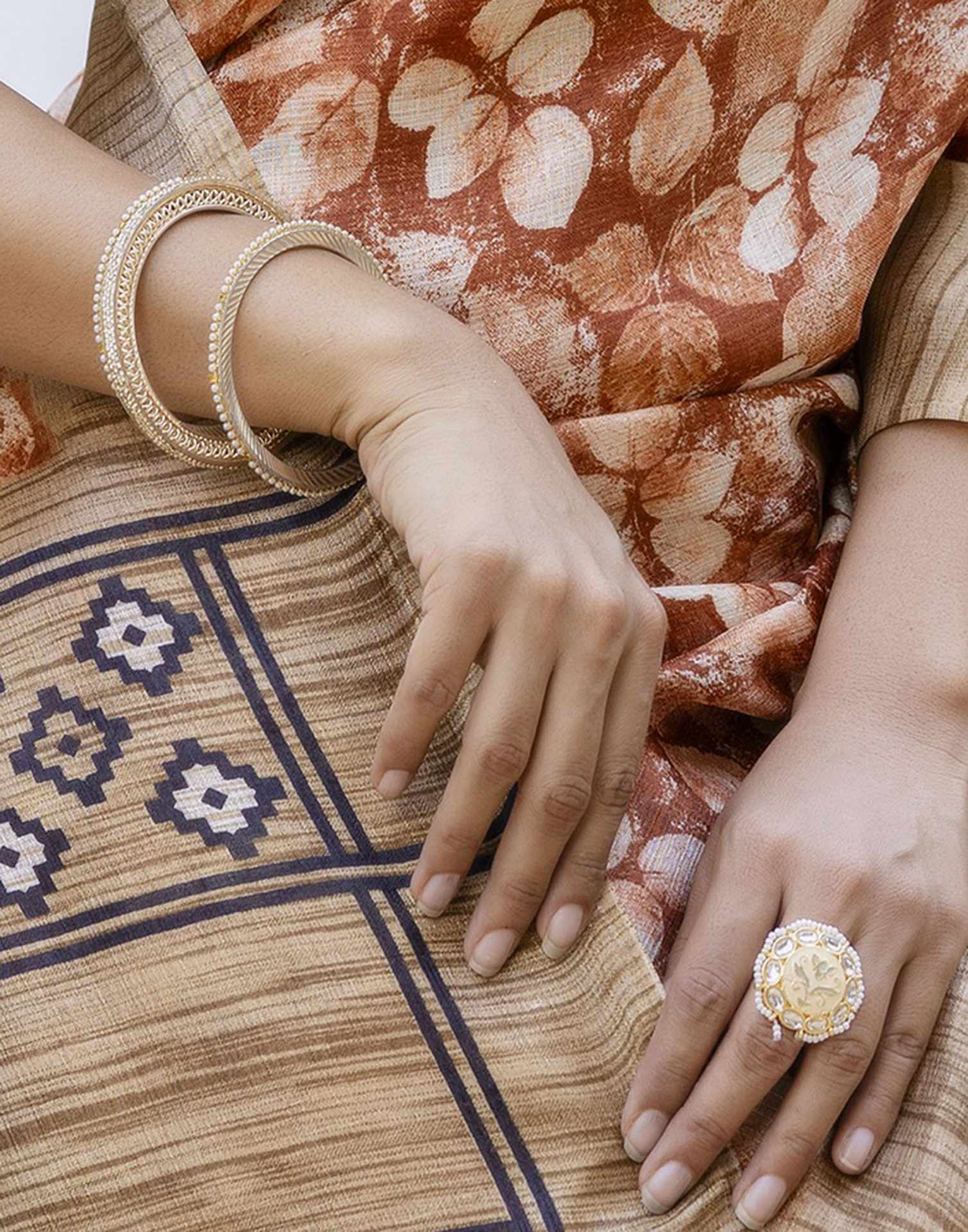 Brown Cotton Blend Printed Saree - Image 8