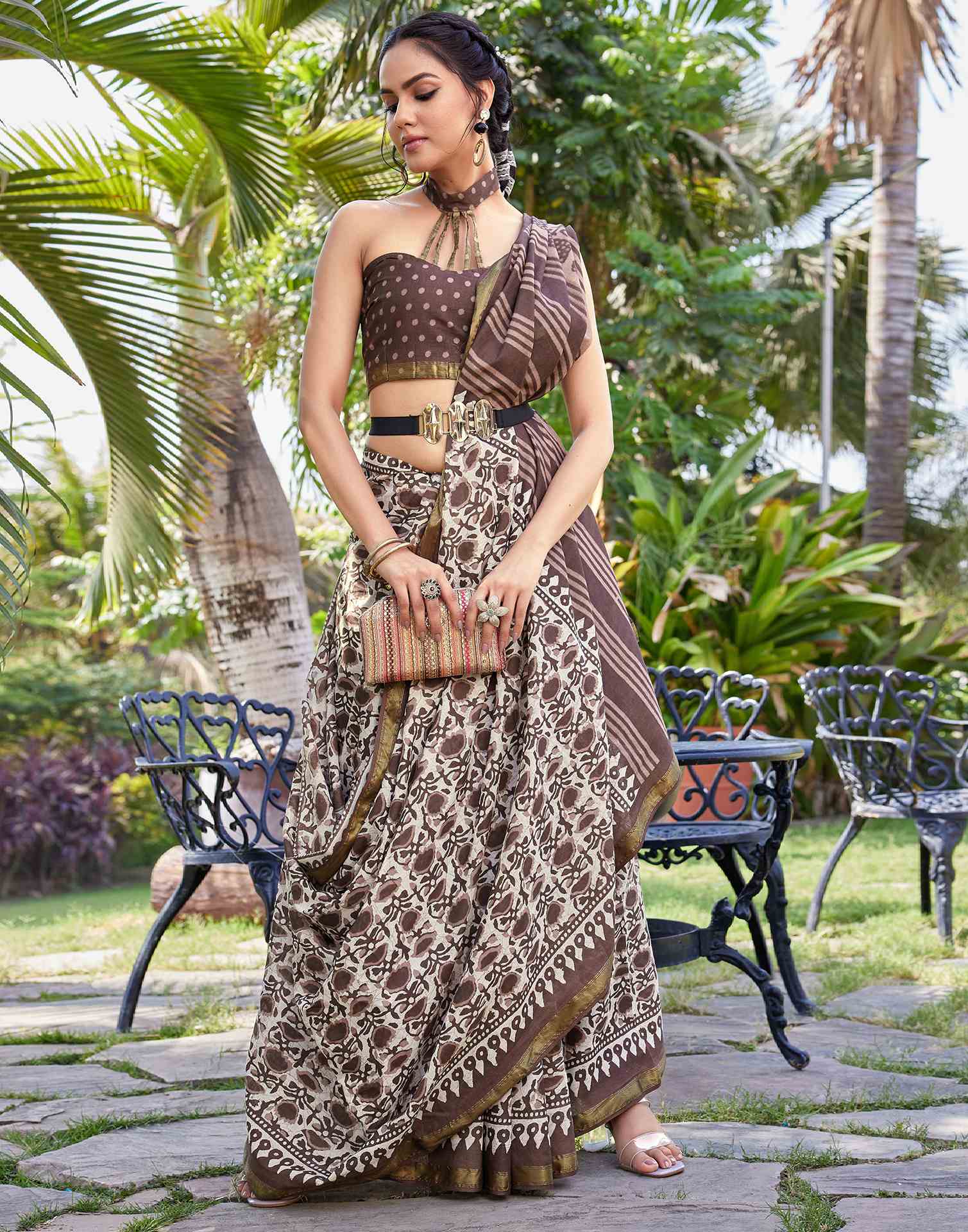Brown Cotton Printed Saree - Image 5