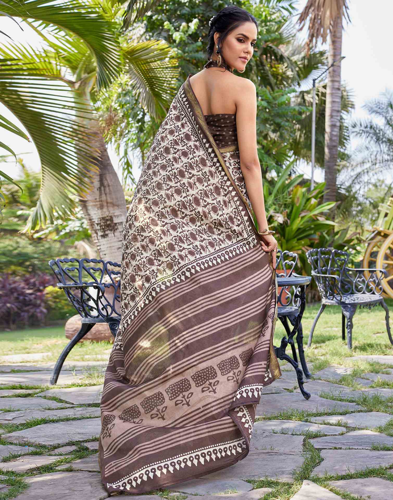 Brown Cotton Printed Saree - Image 6