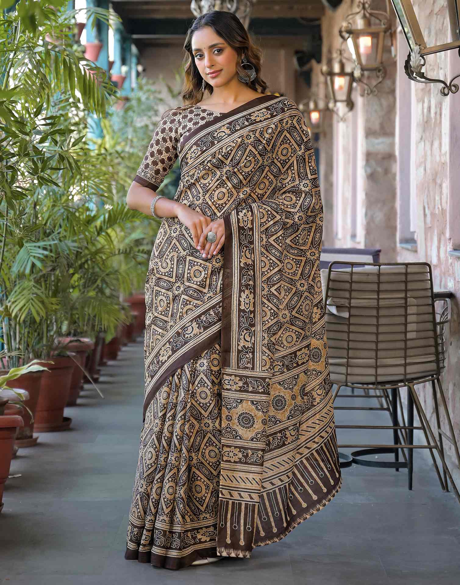 Brown Cotton Printed Saree - Image 8