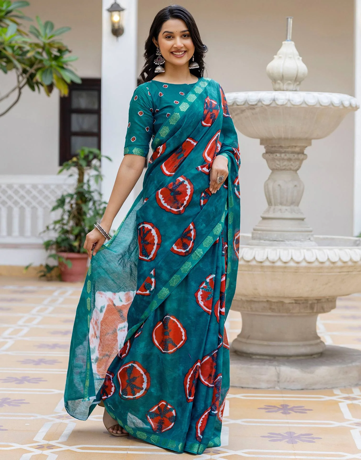 Brown Cotton Printed Woven Border Saree - Image 5