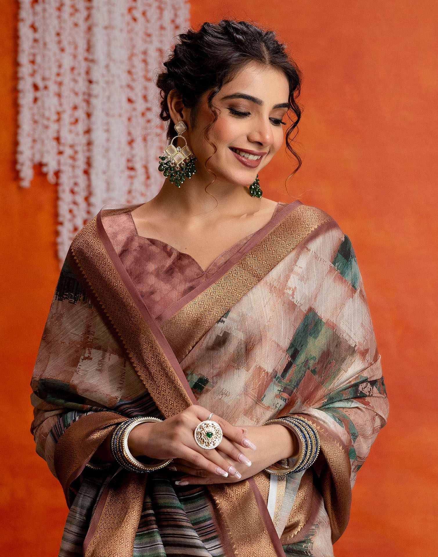 Brown Cotton Printed Woven Saree - Image 4
