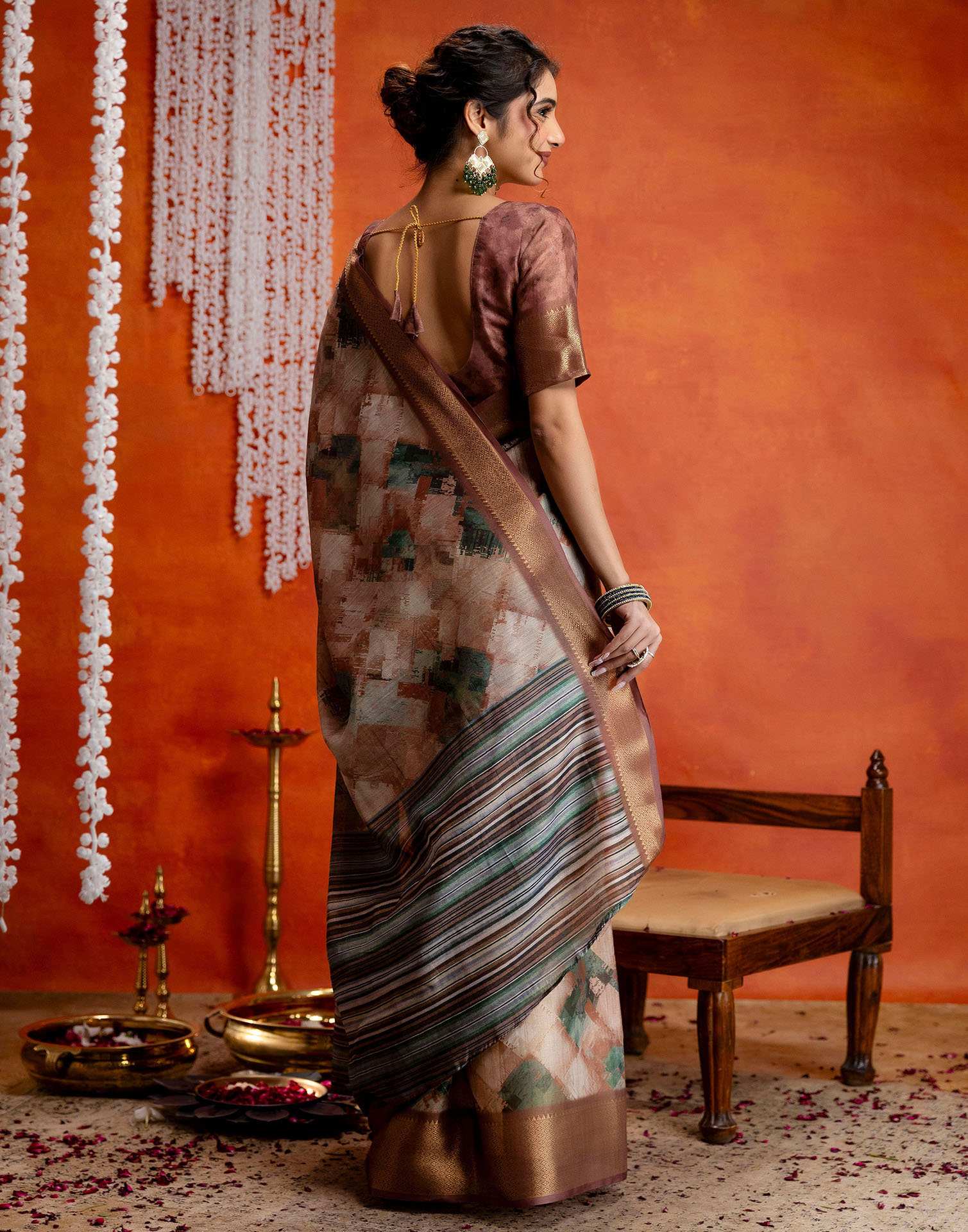 Brown Cotton Printed Woven Saree - Image 7