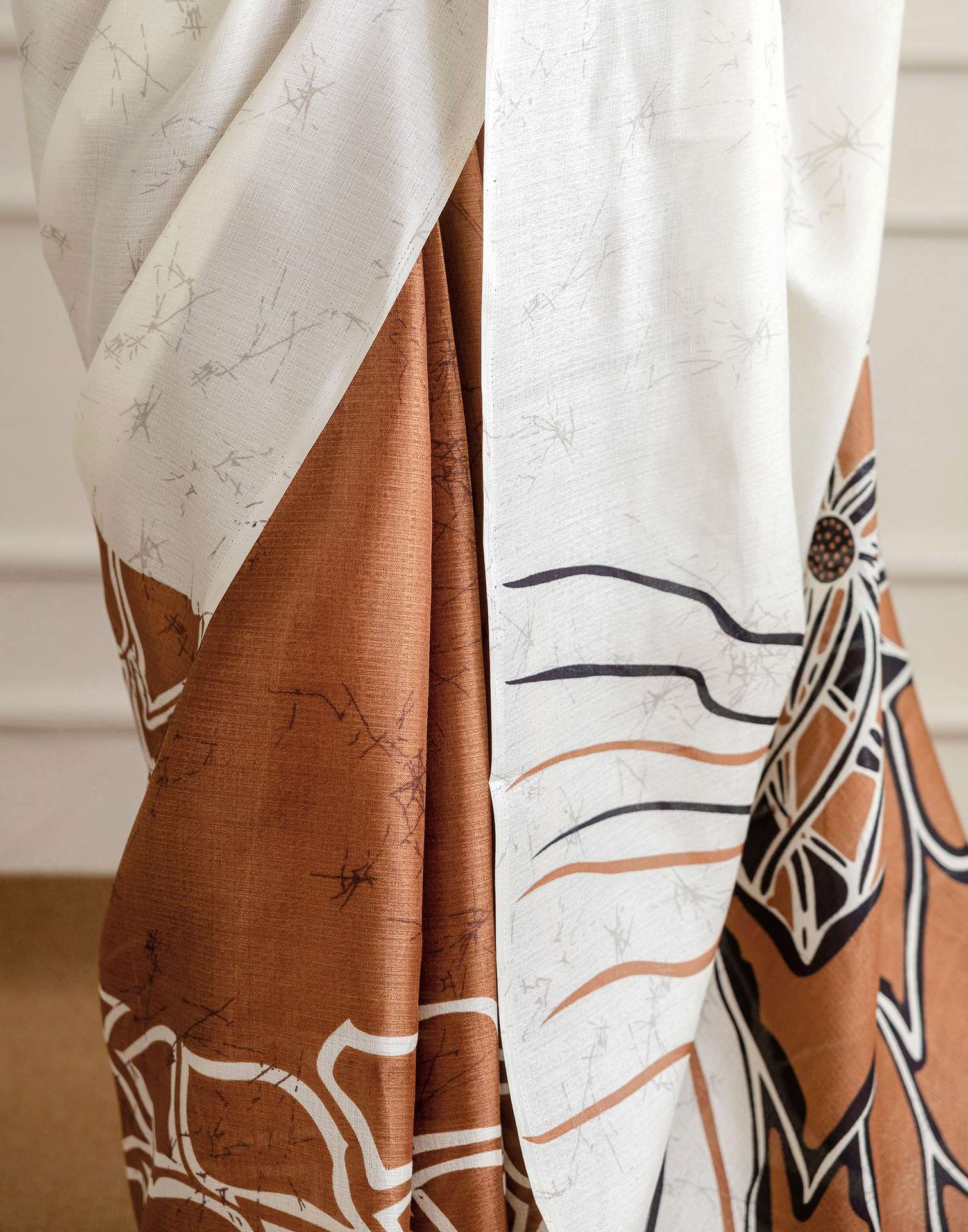 Brown Khadi Printed Saree - Image 9