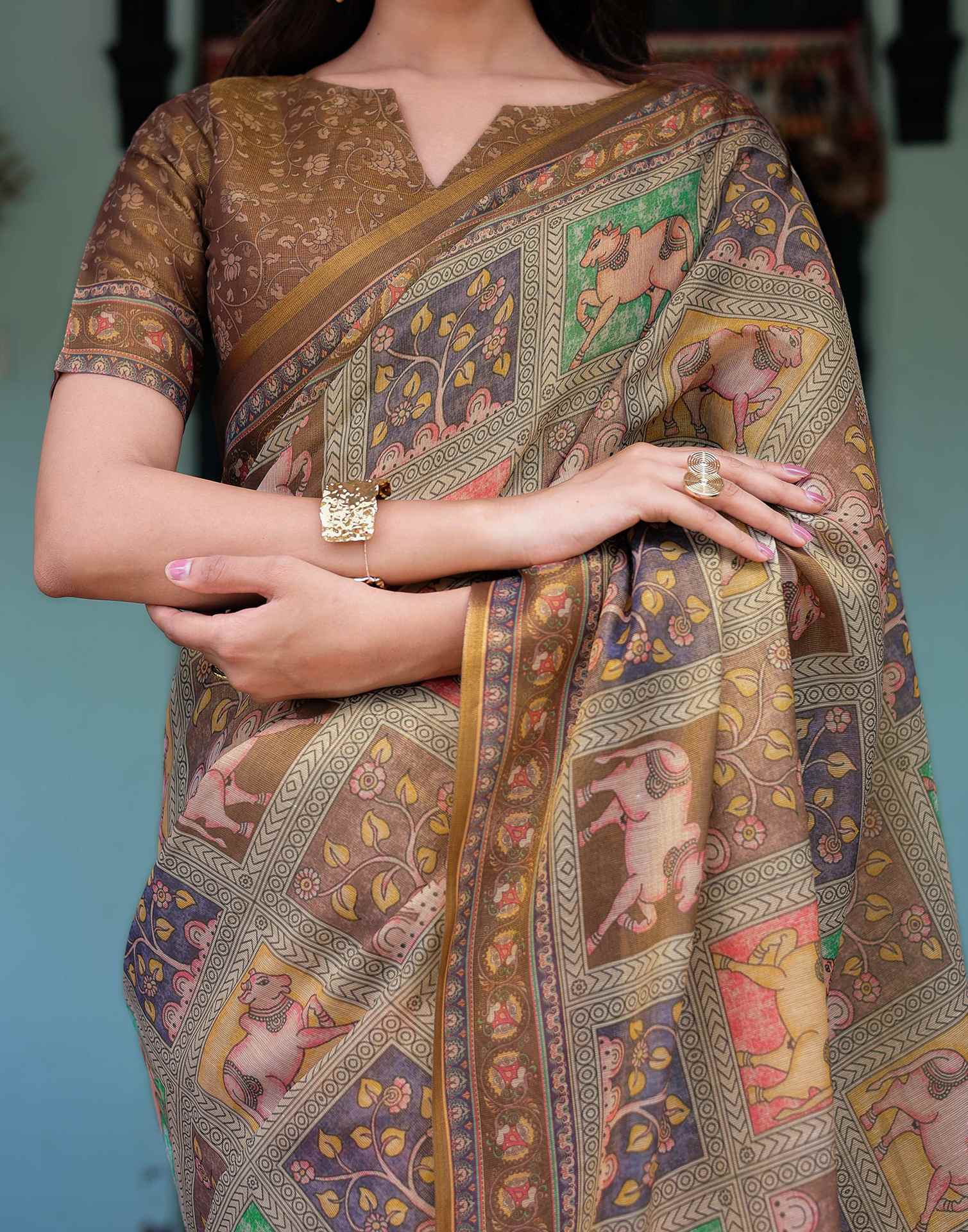 Brown Shimmer Silk Printed Saree - Image 10