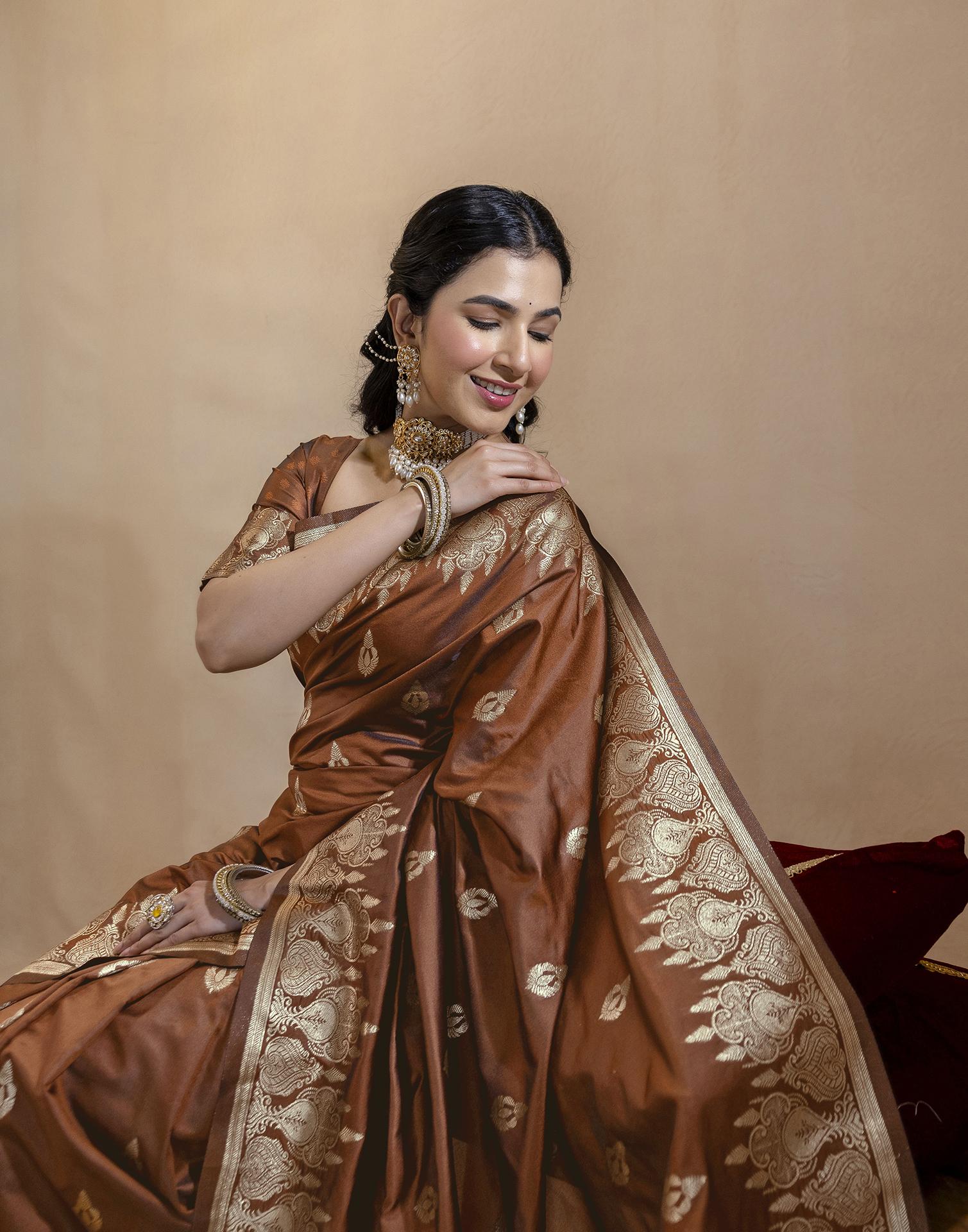 Brown Silk Woven Banarasi Saree - Image 10