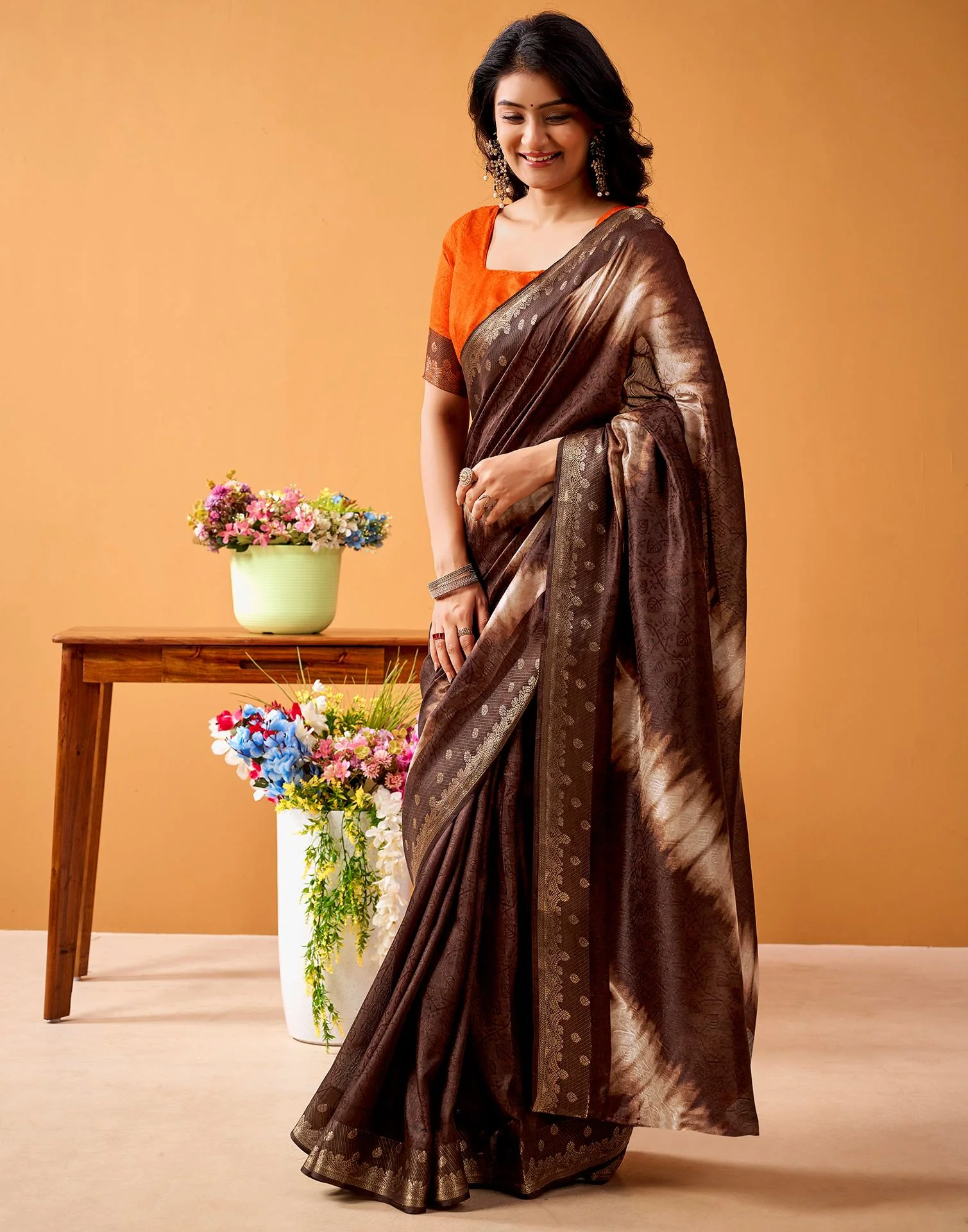Brown Silk Woven Printed Saree - Image 2