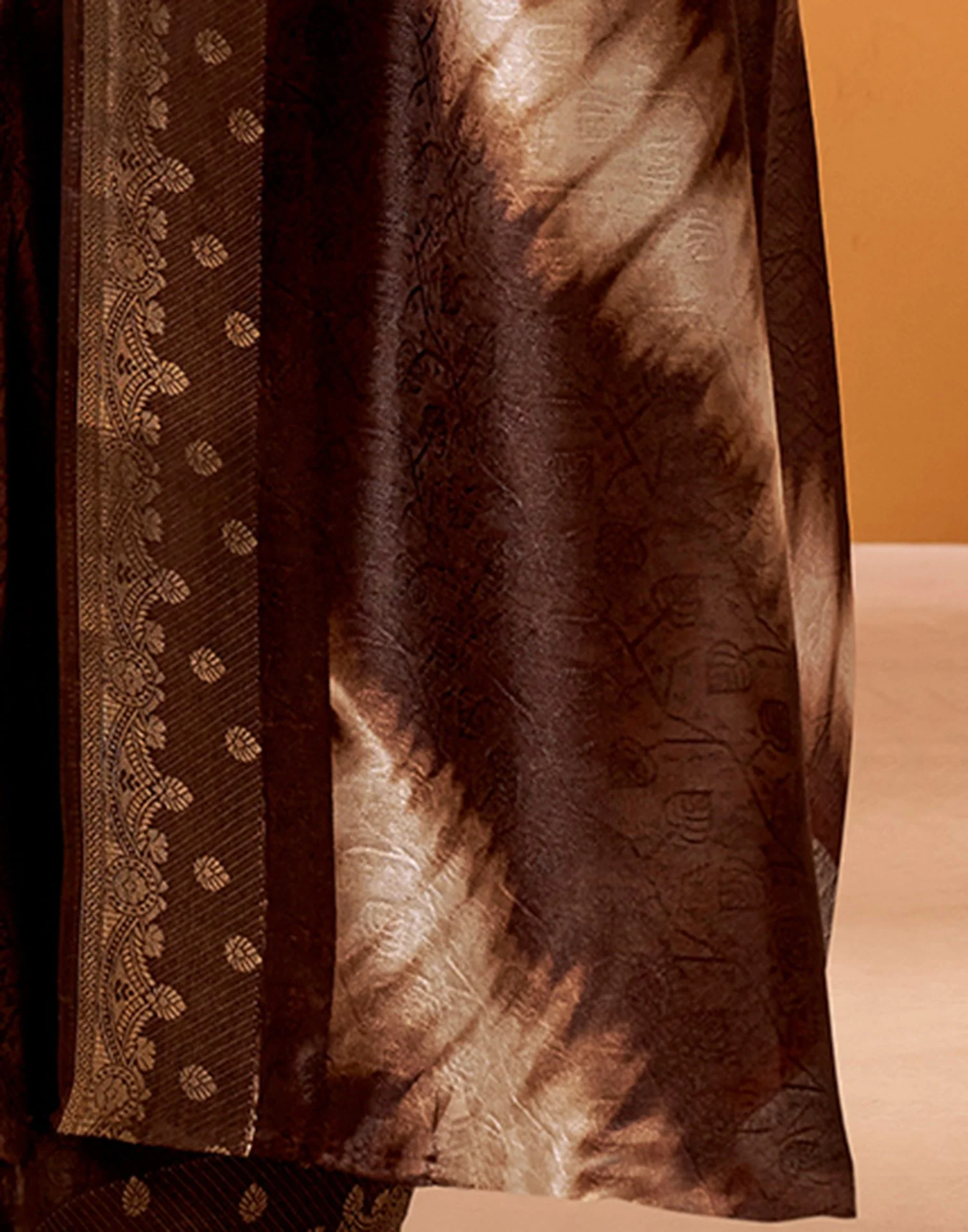 Brown Silk Woven Printed Saree - Image 6