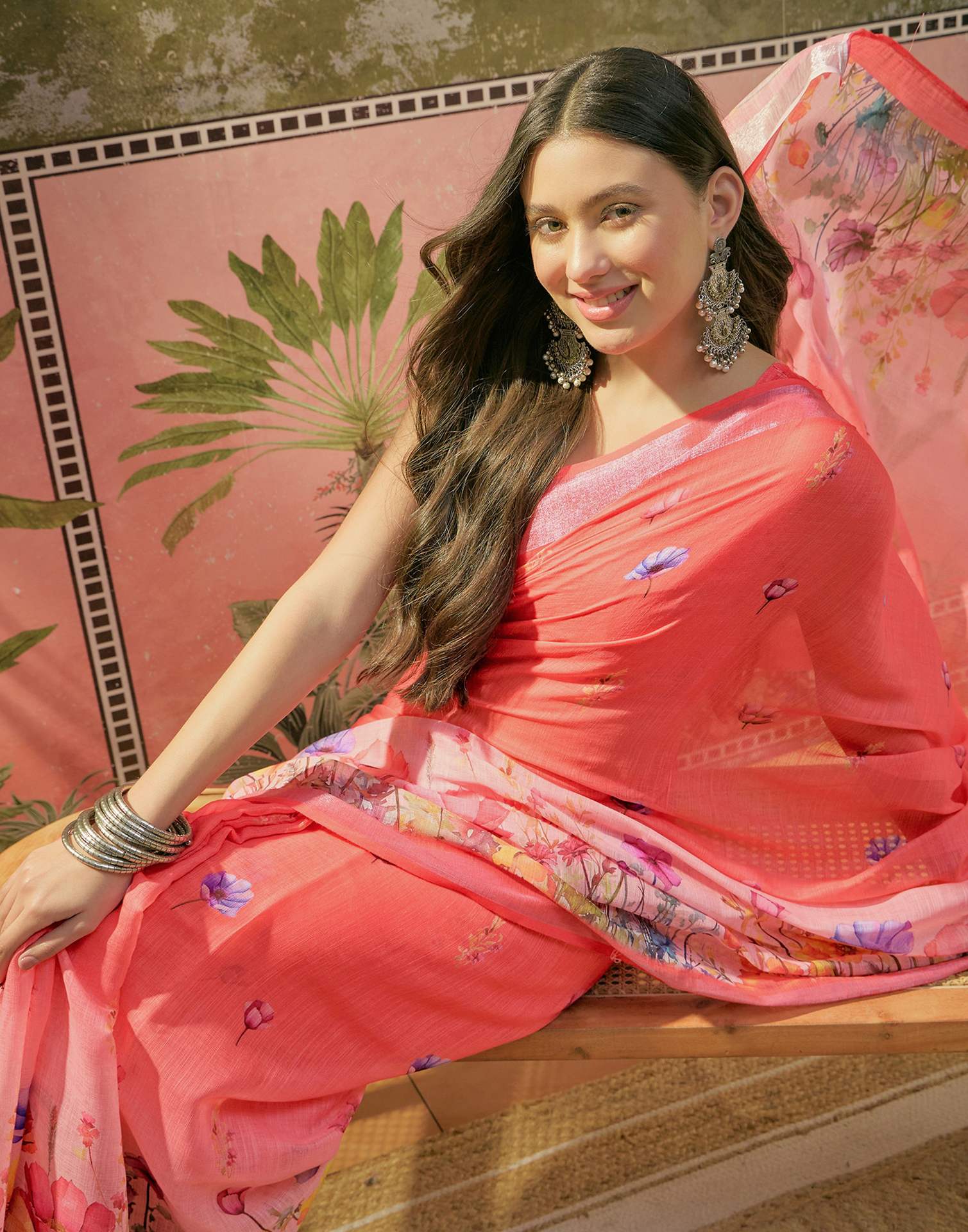 Coral Pink Linen Floral Printed Saree - Image 2