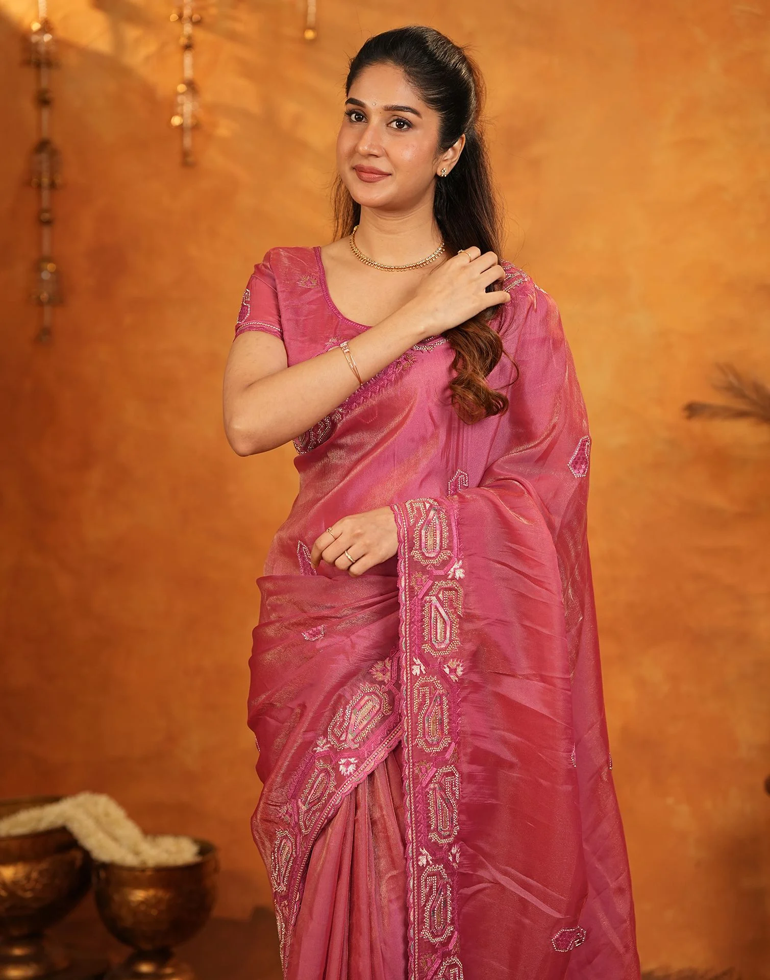Coral Pink Shimmer Silk Stone Work Embroidery Saree - Image 10