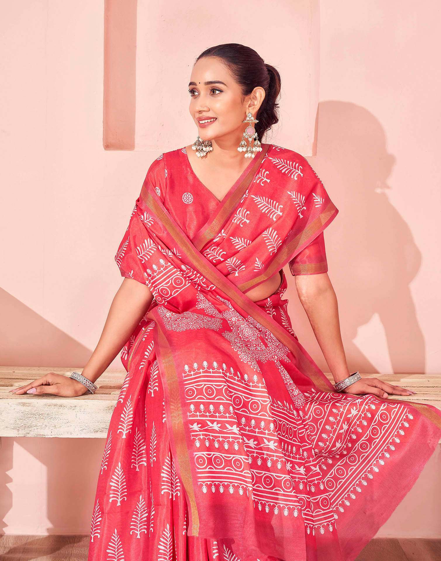 Coral Pink Silk Printed Saree - Image 4