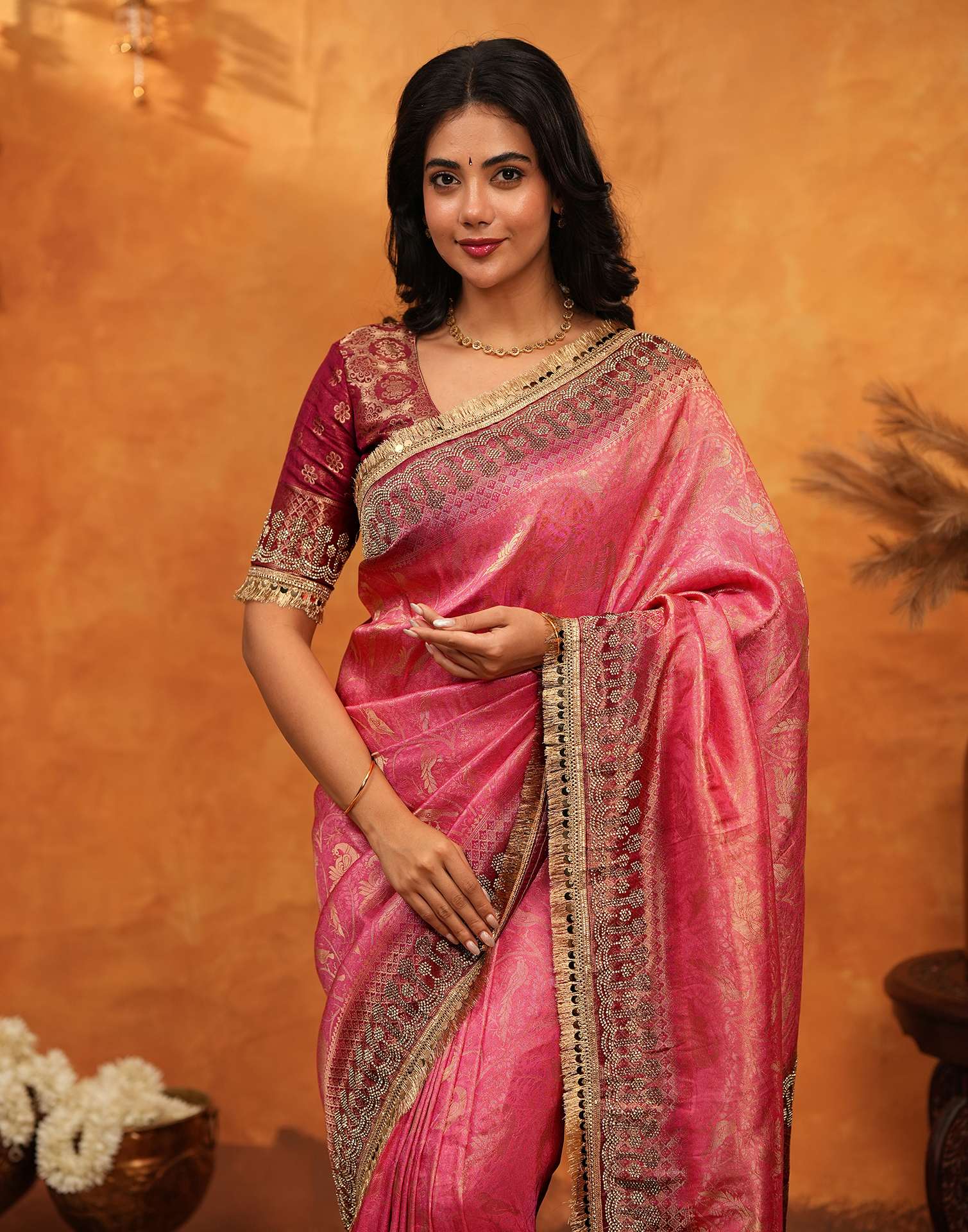 Coral Pink Silk Woven Banarasi Saree - Image 7