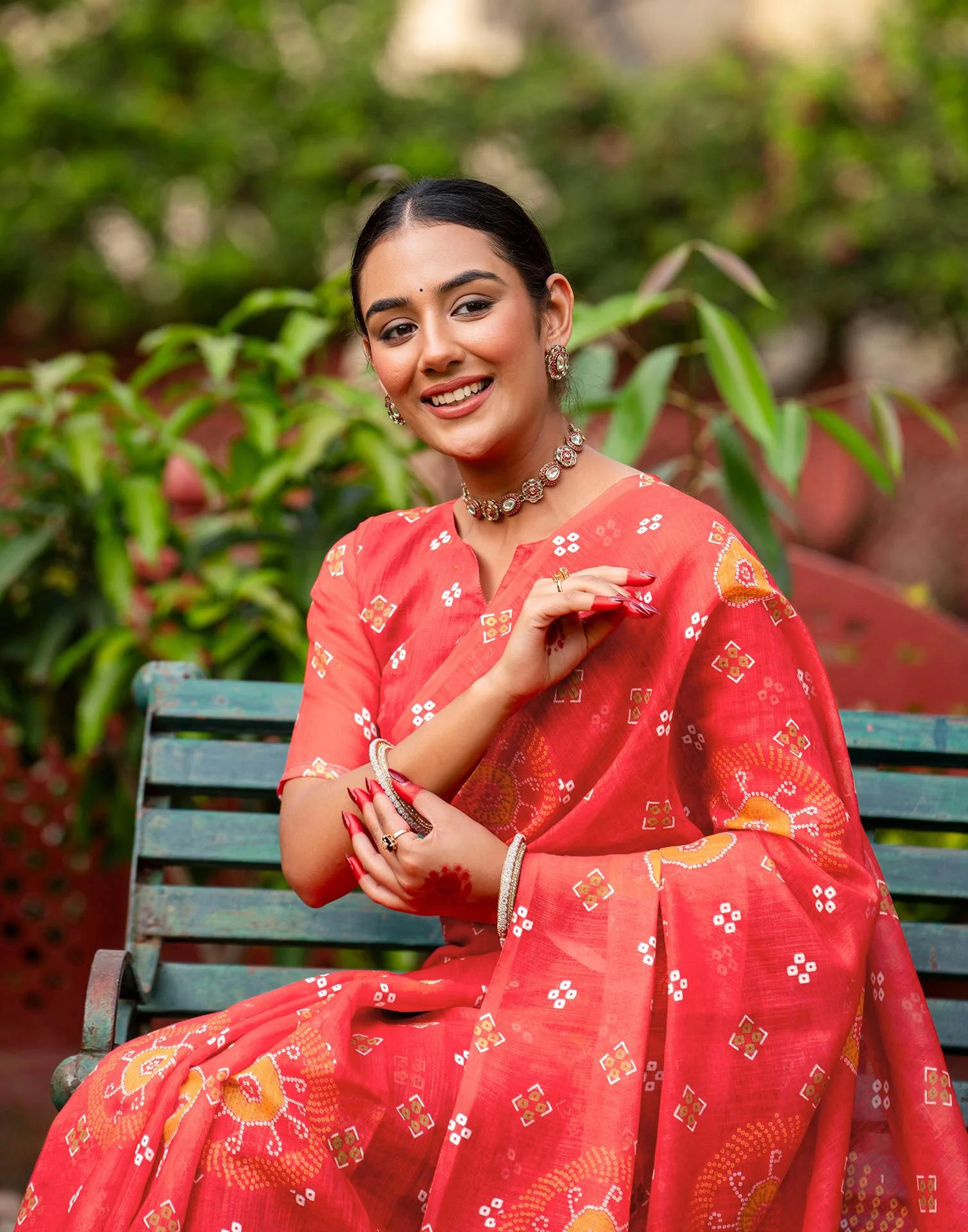 Vat Savitri Special Coral Red Linen Bandhani Printed Saree - Image 5
