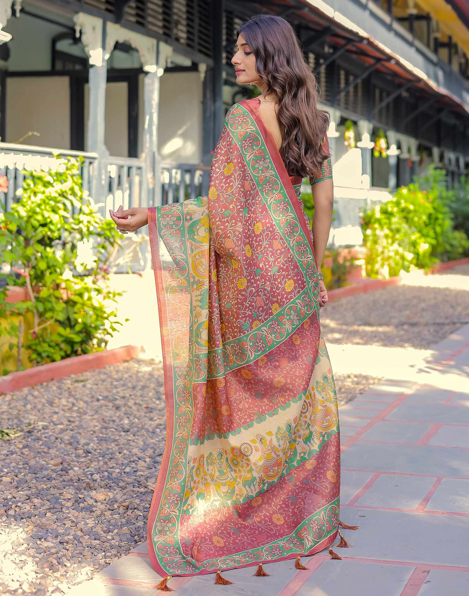 Coral Red Shimmer Silk Printed Saree - Image 7