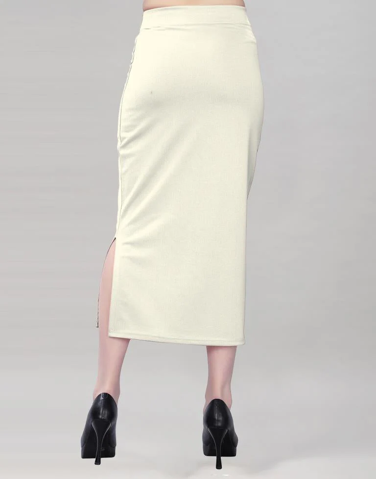 Cream Coloured Lycra Solid Saree Shapewear - Image 3