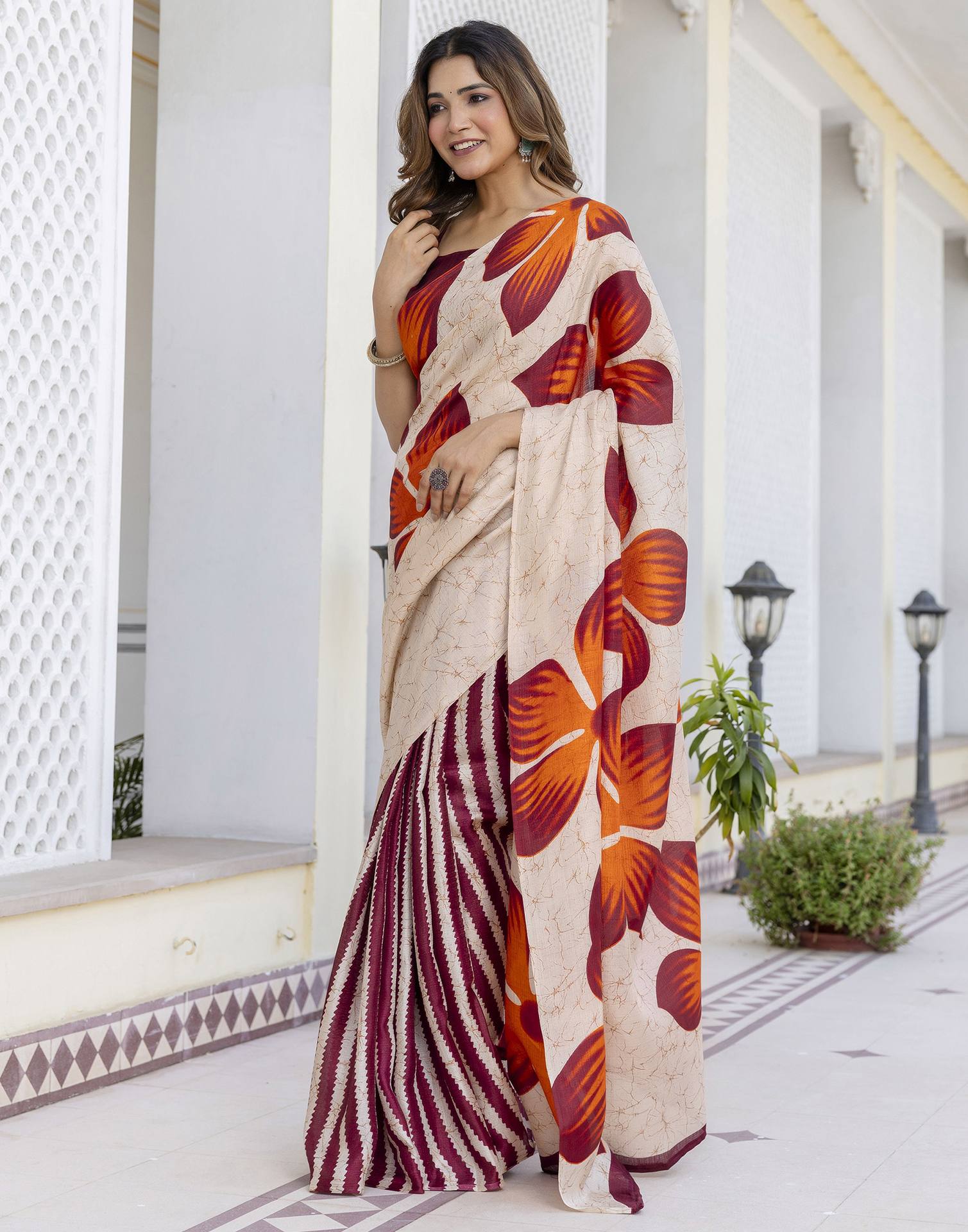 Cream Khadi Printed Saree - Image 5