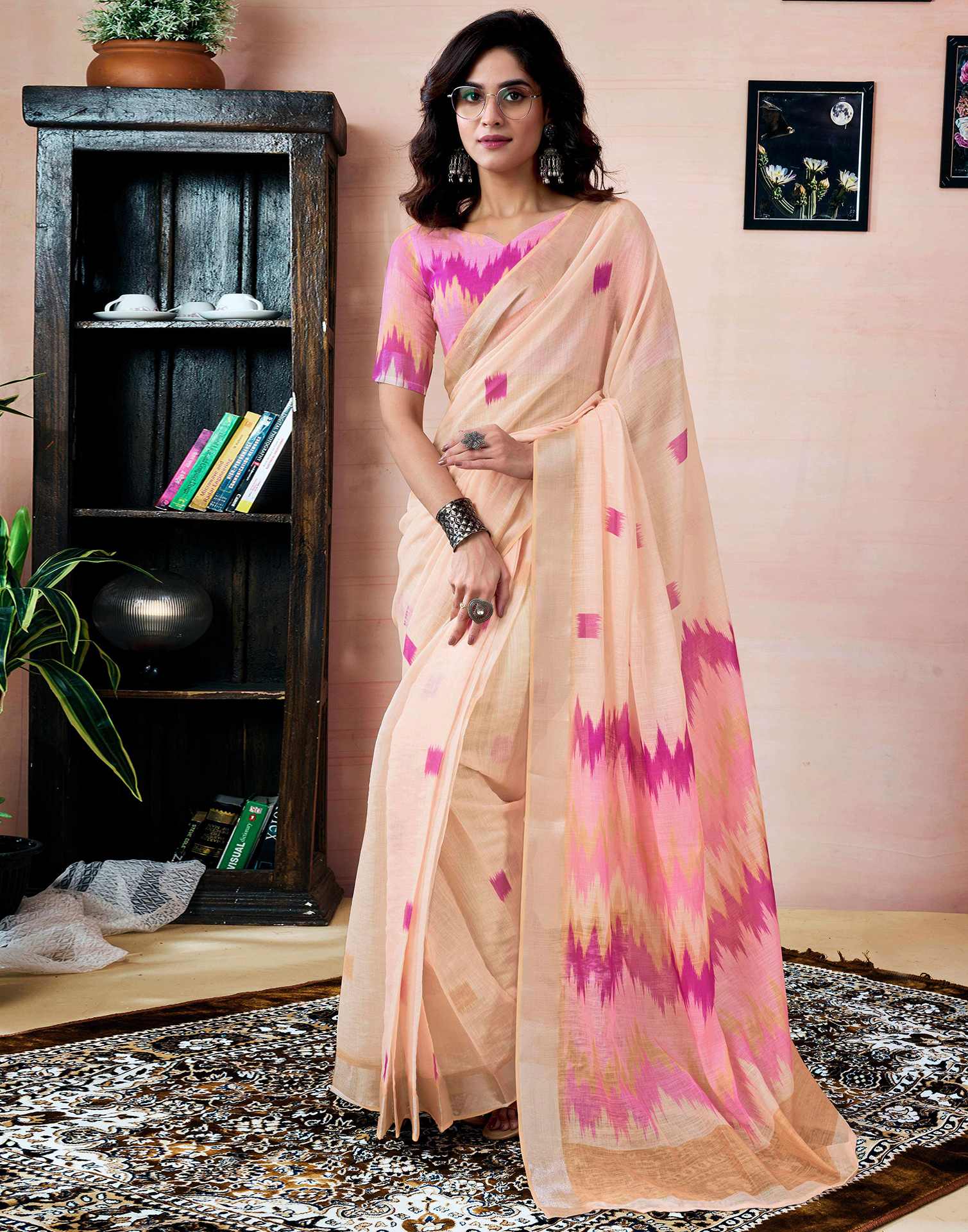 Ready To Wear Cream Linen Printed Saree With Pocket - Image 4