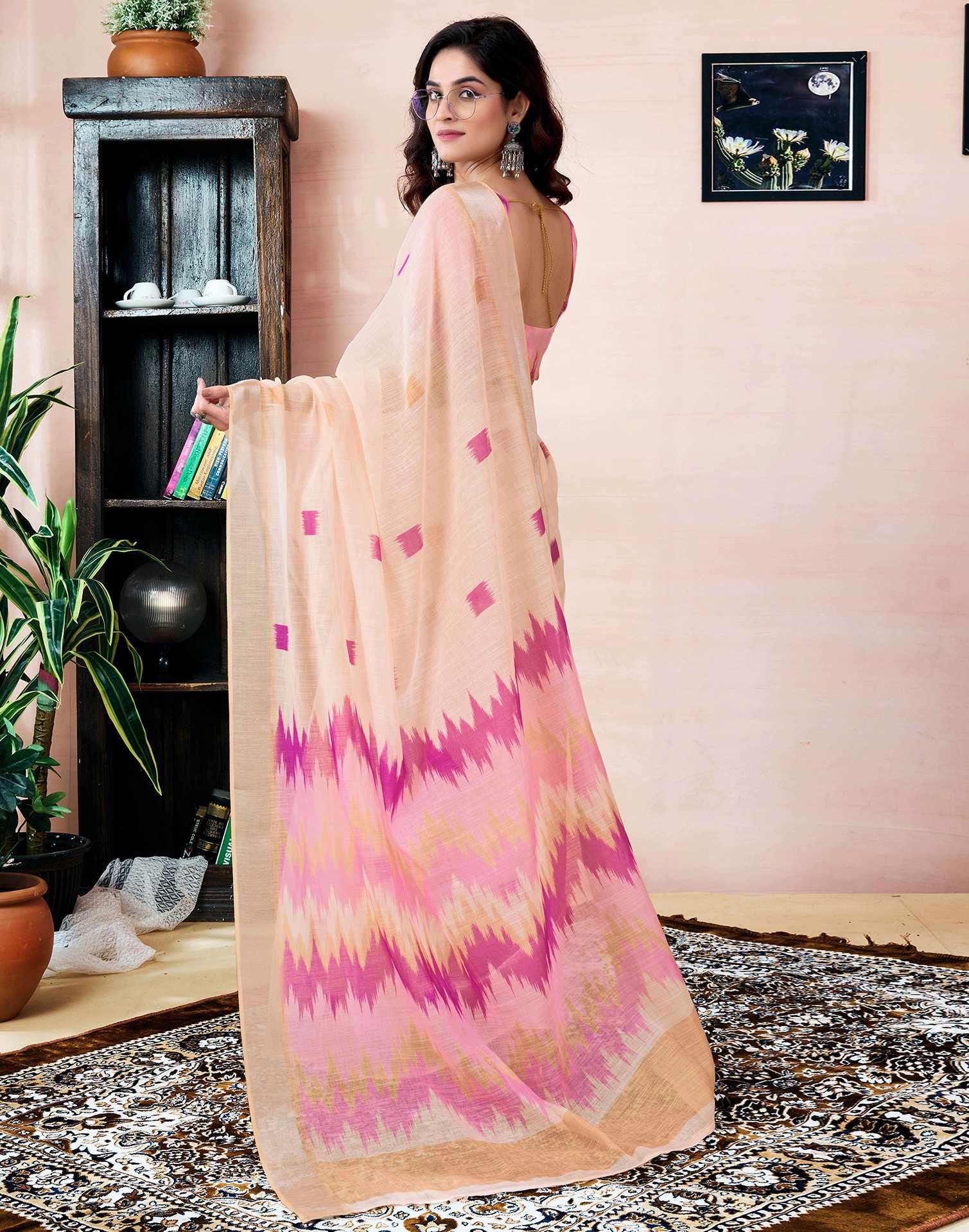 Ready To Wear Cream Linen Printed Saree With Pocket - Image 9