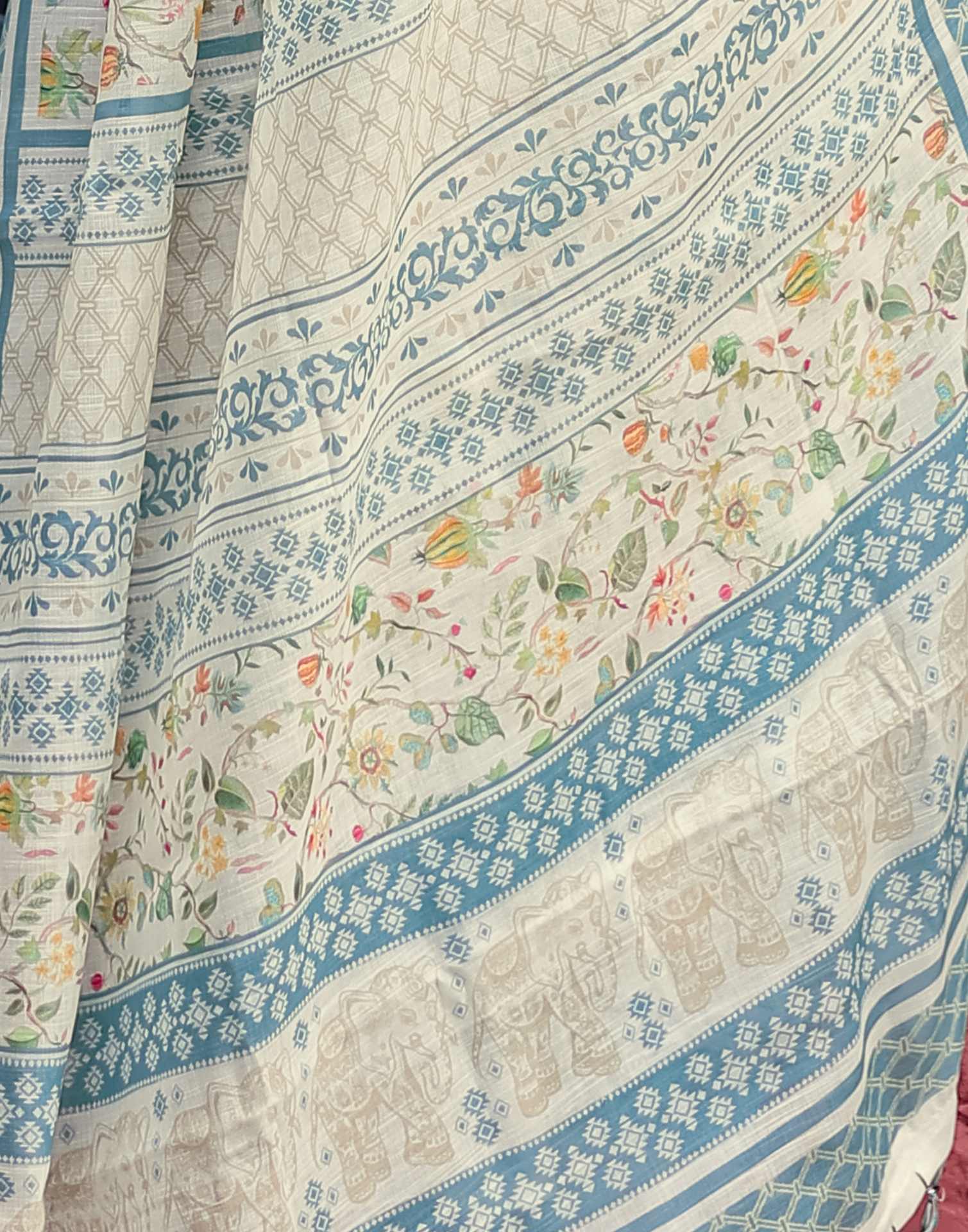 Cream Linen Printed Saree - Image 7
