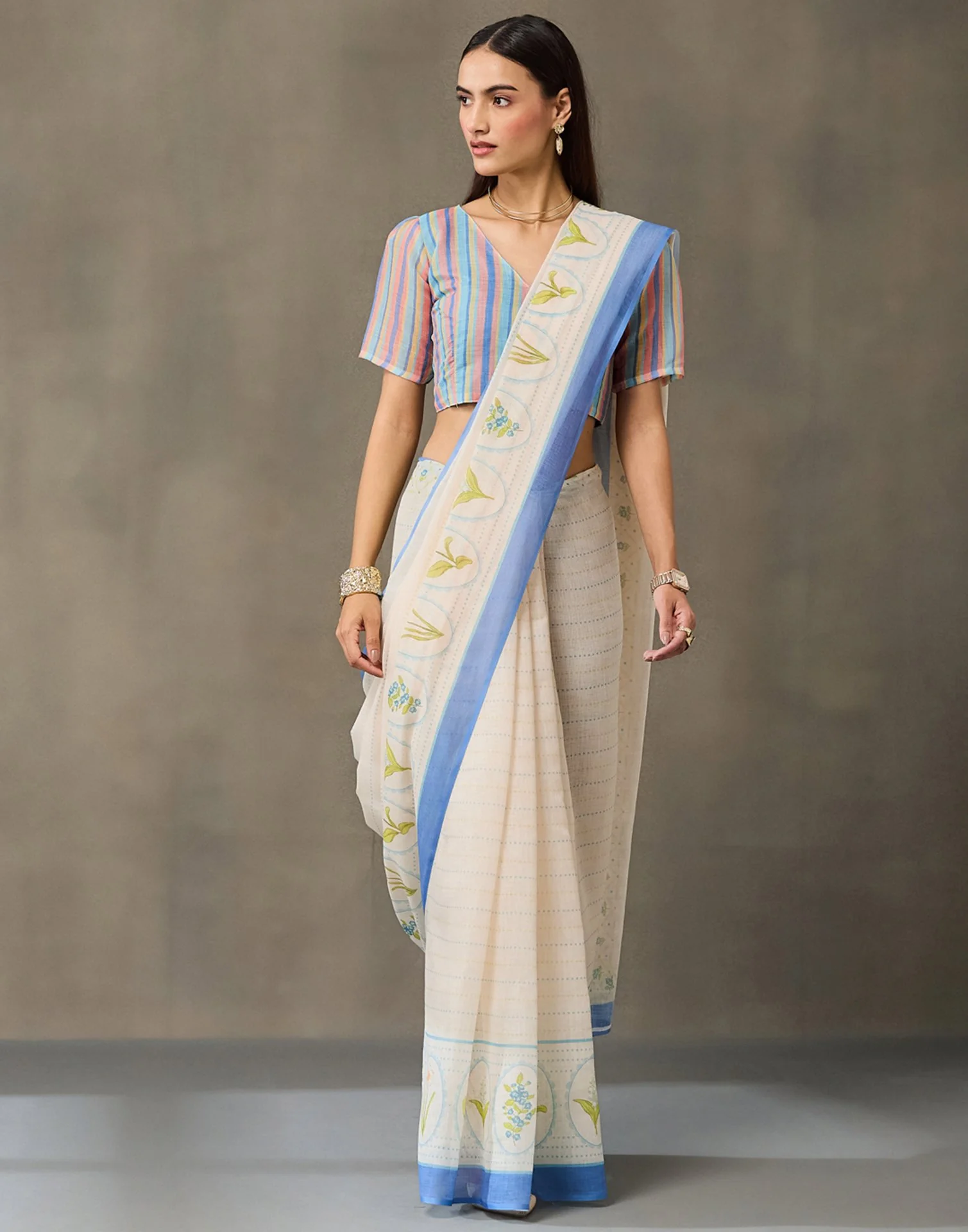Cream Linen Printed Saree - Image 2