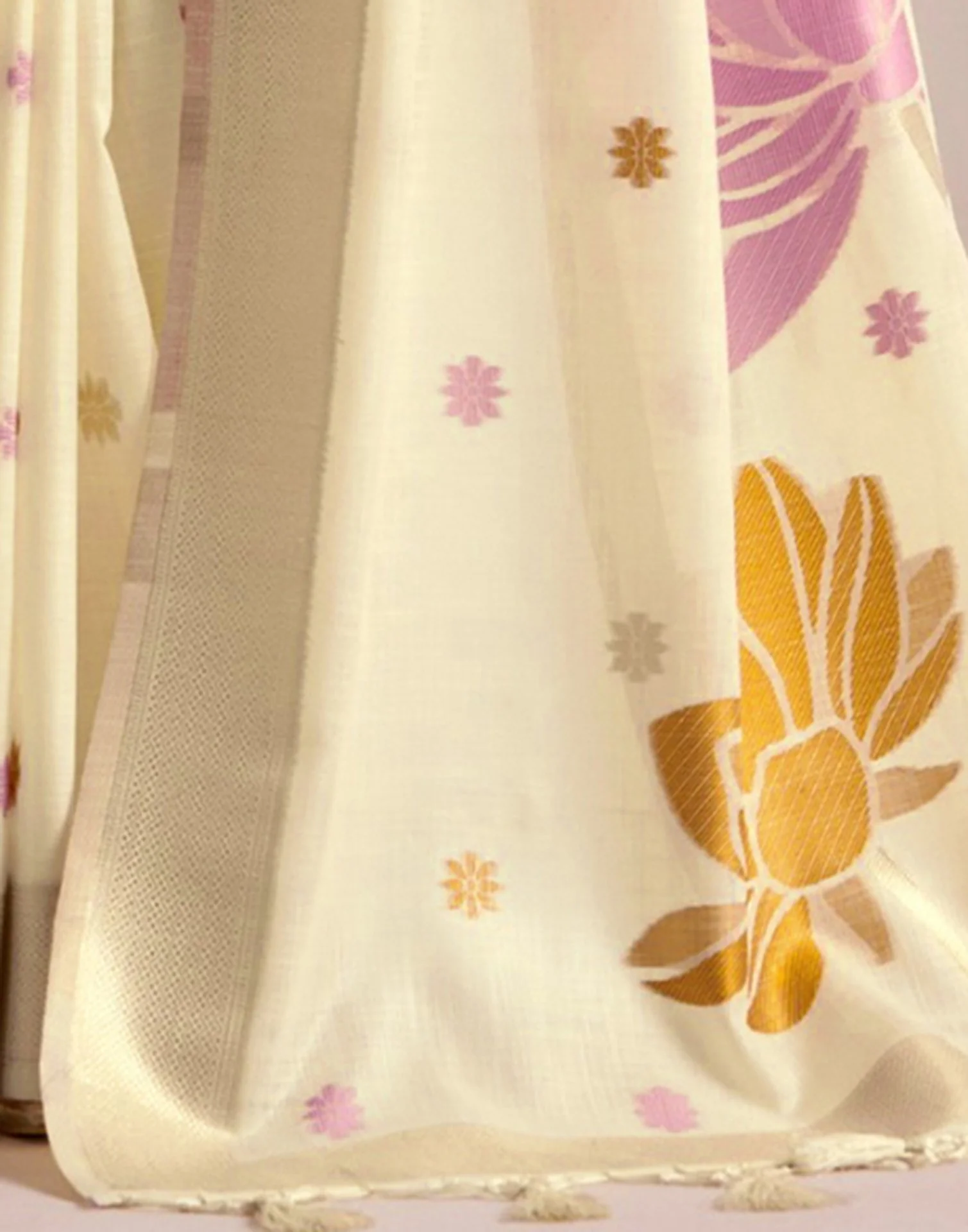 Cream Linen Woven Saree - Image 6