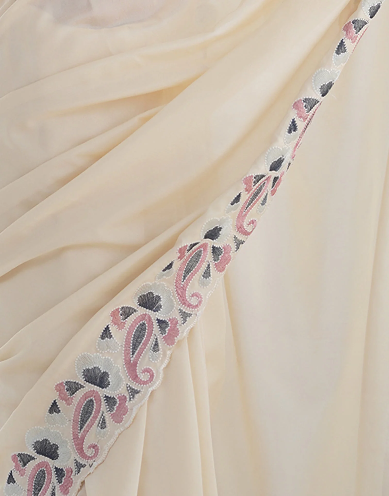 Cream Silk Embroidery Saree - Image 21