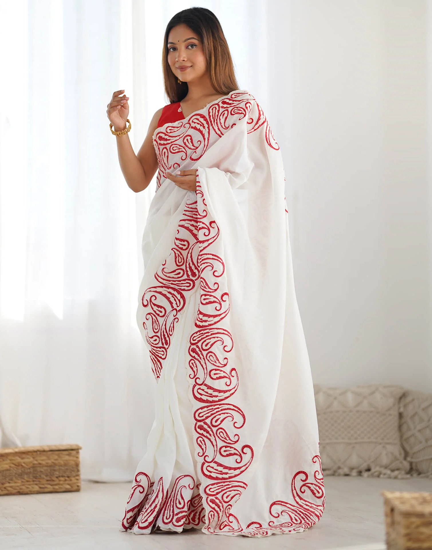 White Silk Embroidery Saree - Image 8