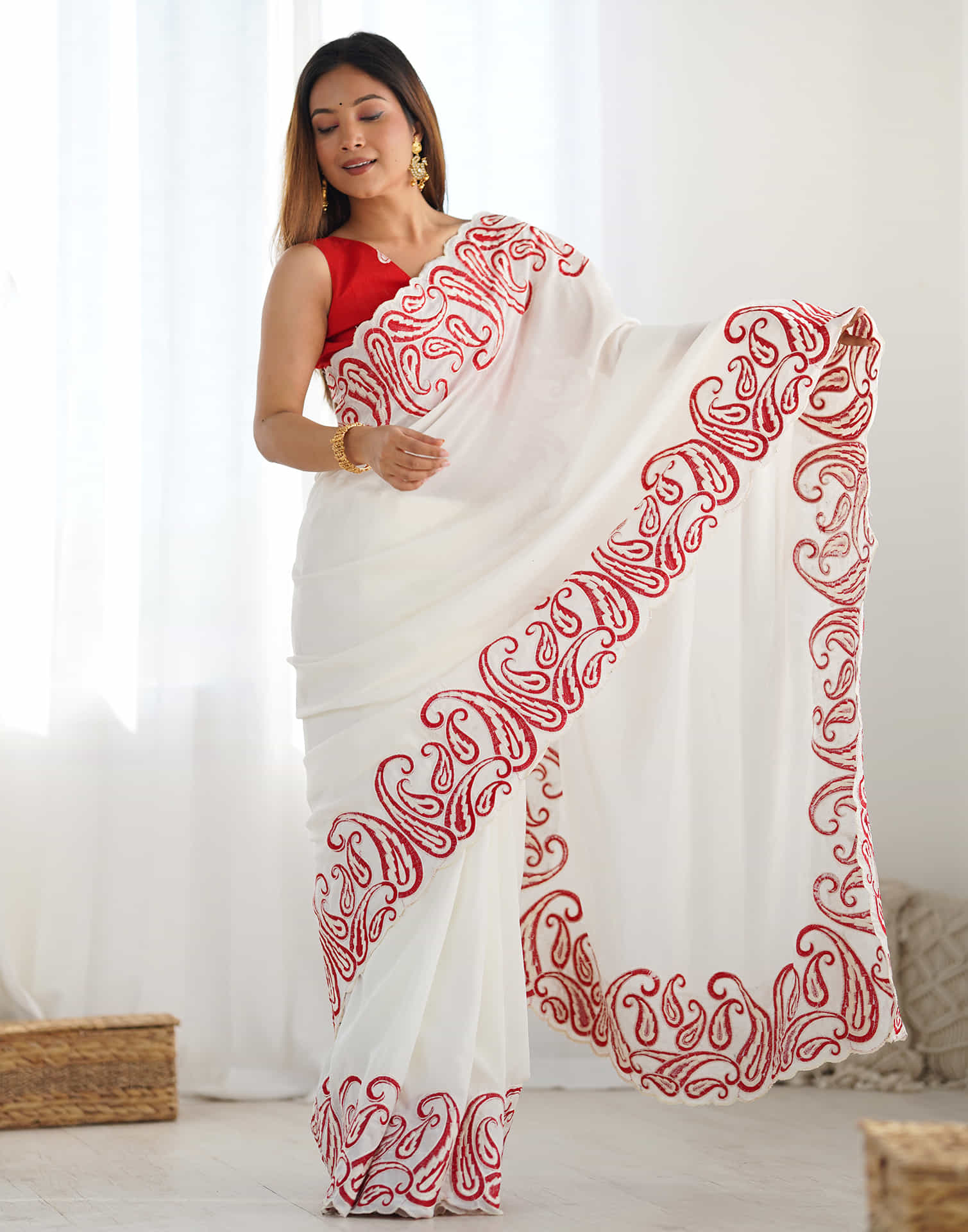 White Silk Embroidery Saree - Image 9