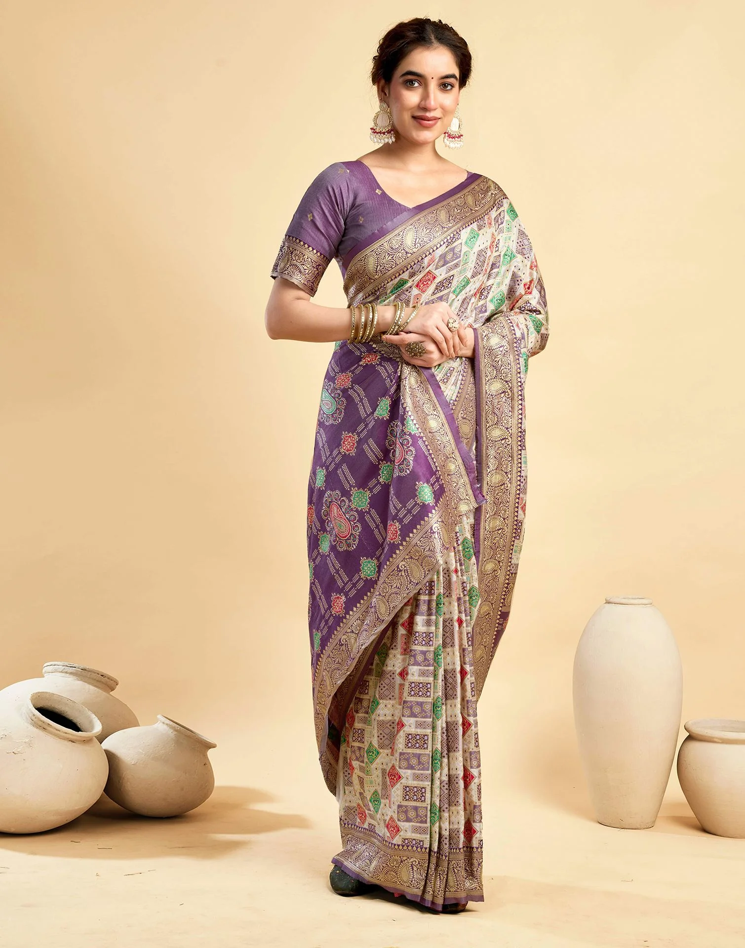 Cream Silk Woven Patola Saree - Image 5
