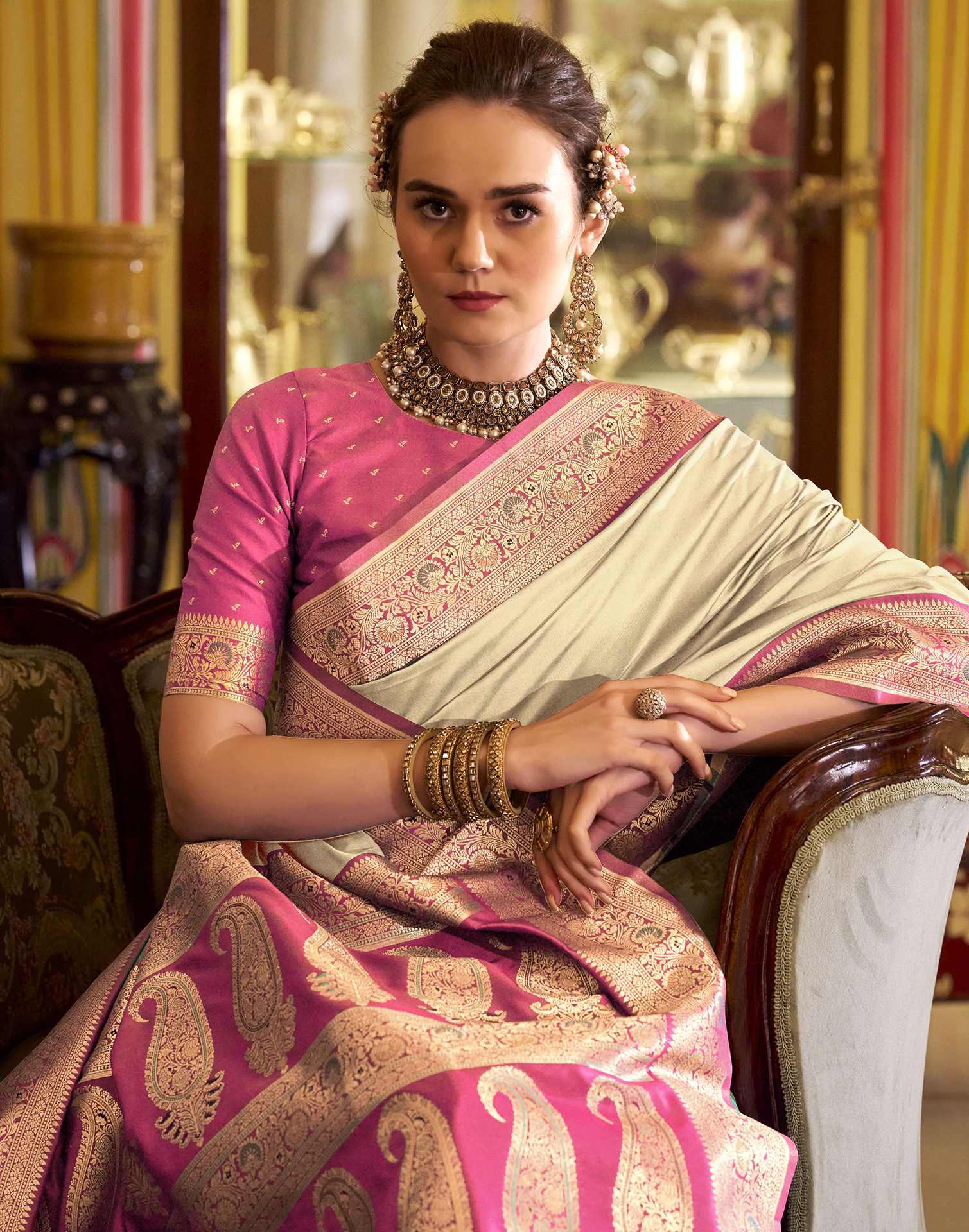 Cream Silk Woven Saree - Image 5