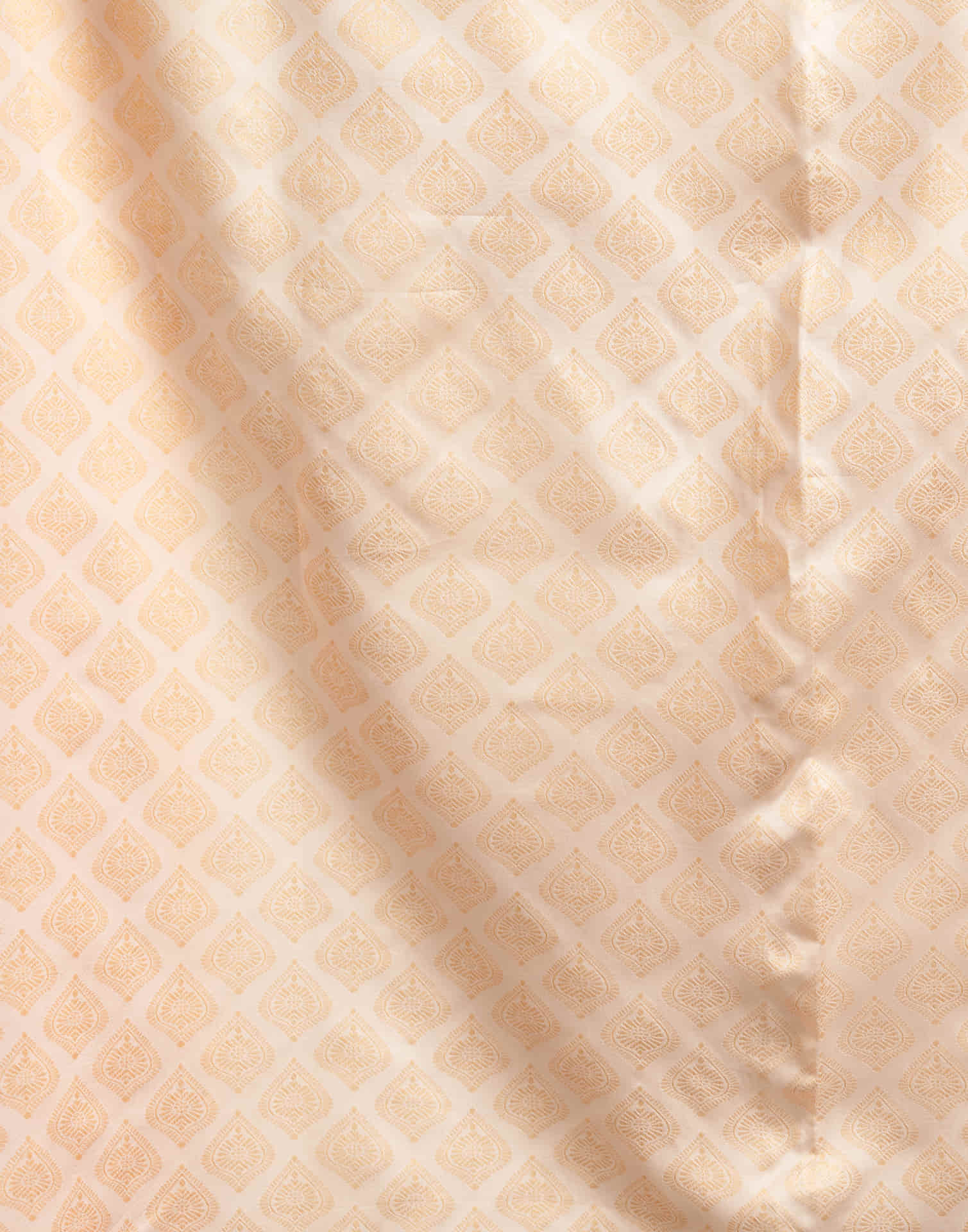 Cream Woven Kanjivaram Silk Saree - Image 9