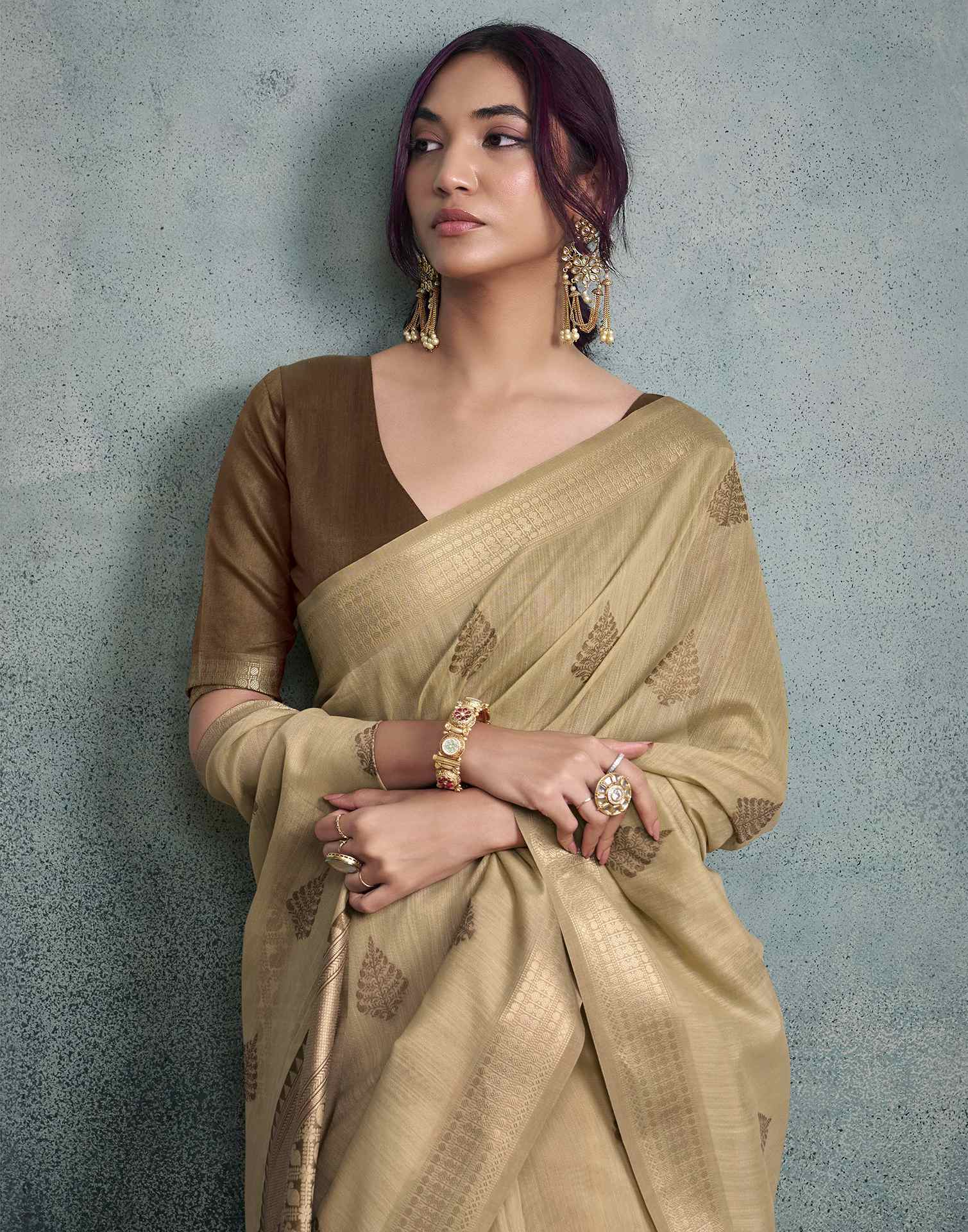 Dark Beige Cotton Woven Saree - Image 2