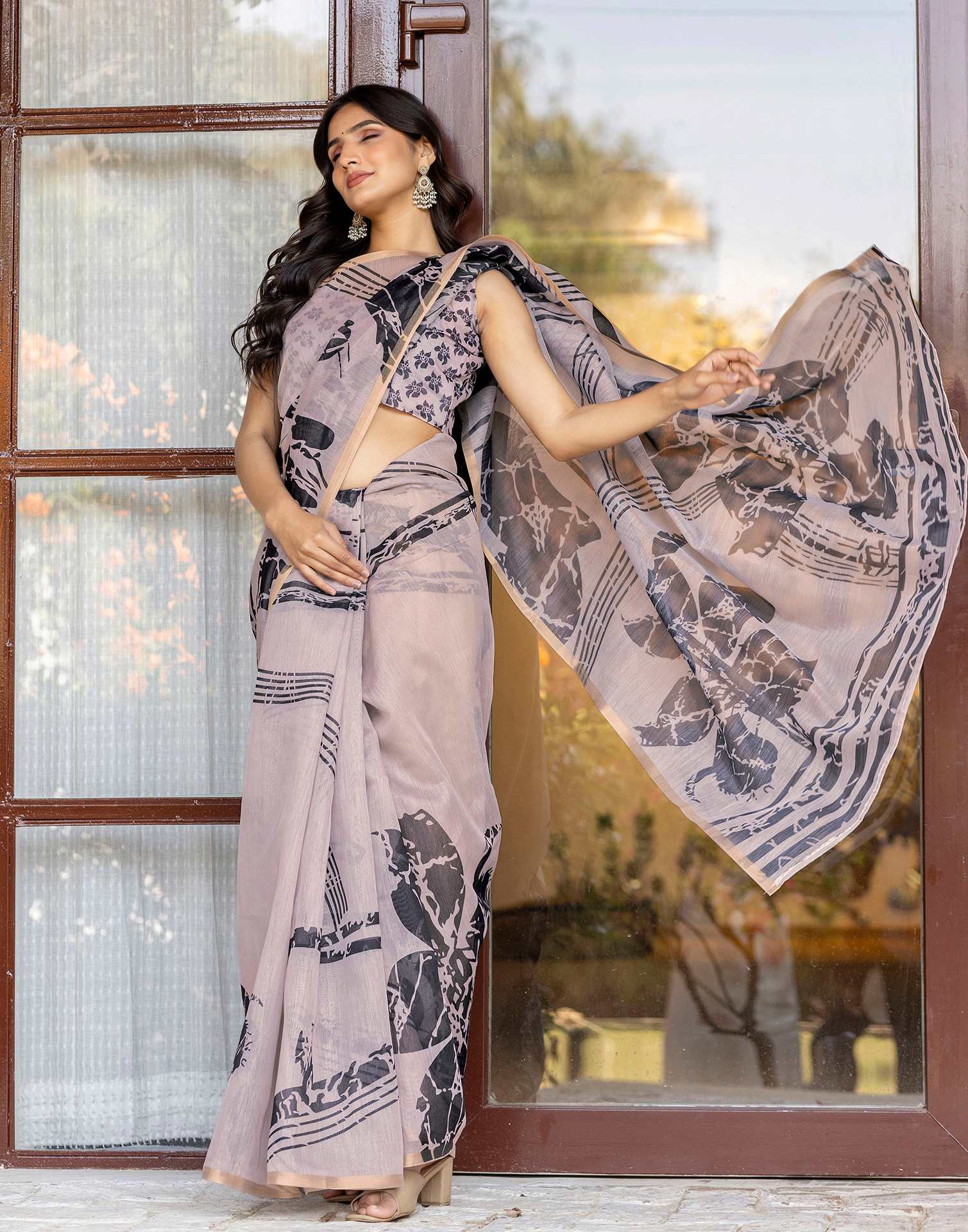 Dark Beige Linen Printed Saree - Image 10