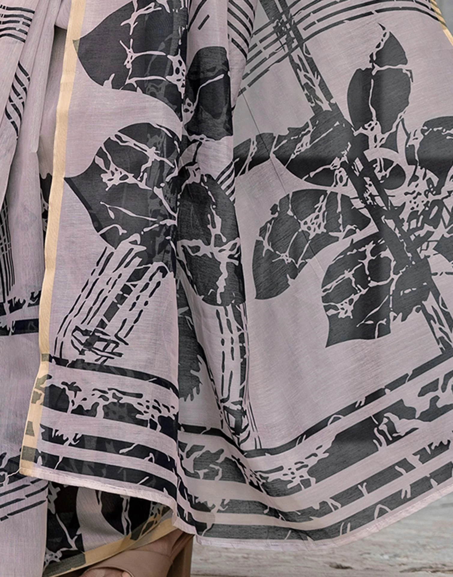 Dark Beige Linen Printed Saree - Image 11