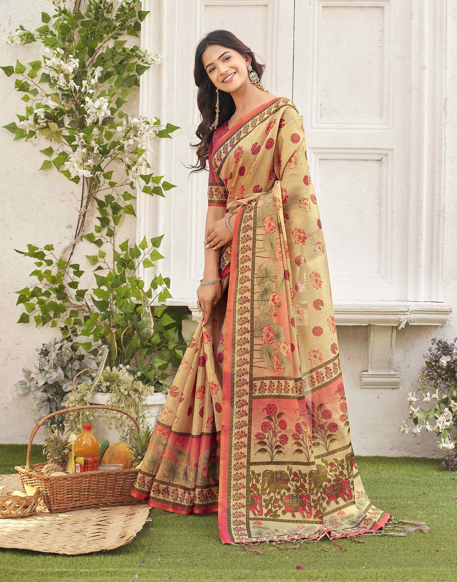 Dark Beige Shimmer Silk Printed Kalamkari SareeĀ - Image 4