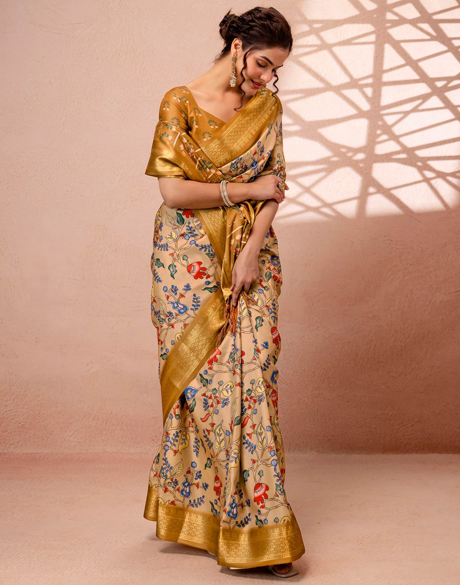 Dark Beige Silk Kalamkari Printed Woven Border Saree - Image 9