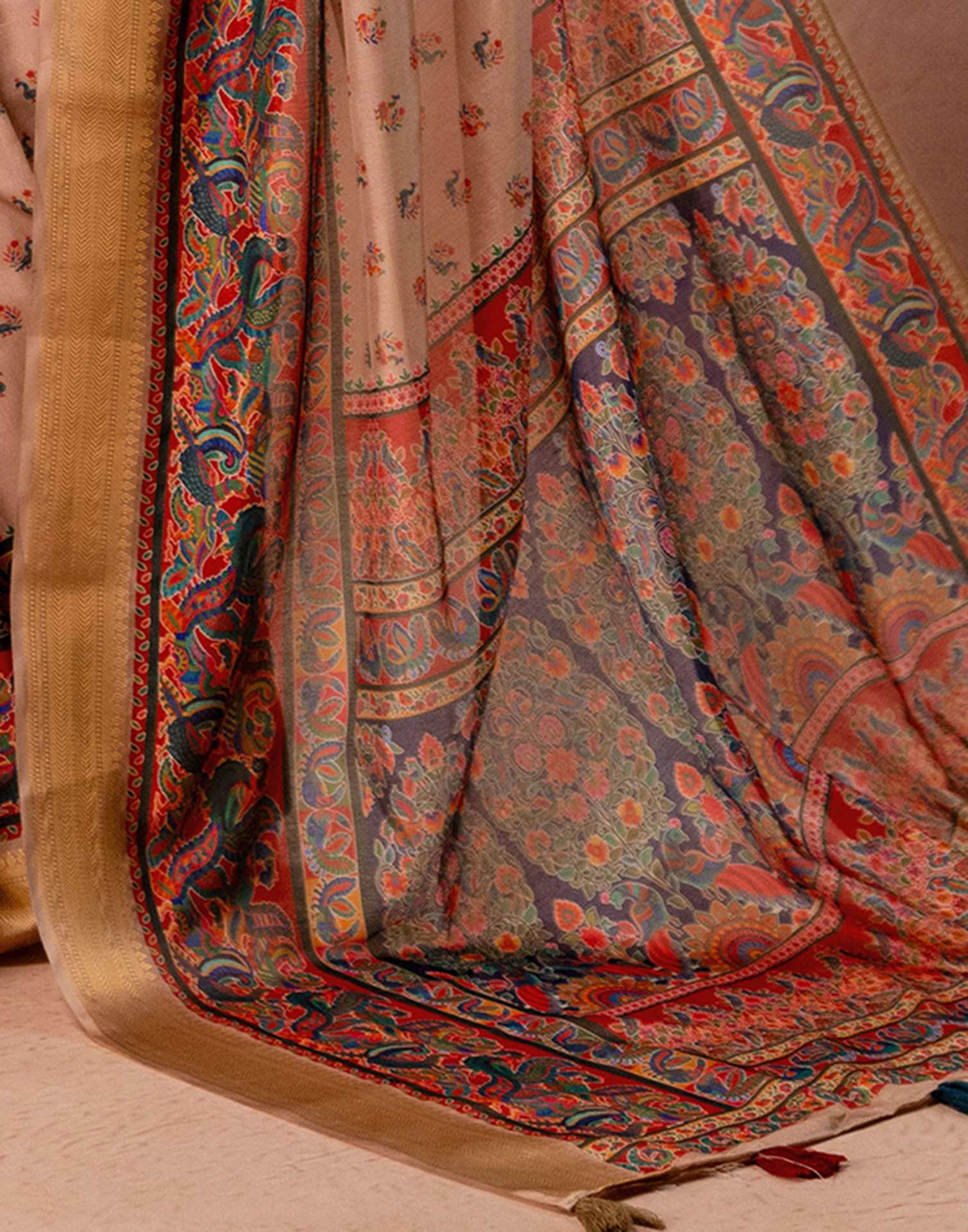 Dark Beige Silk Kalamkari Woven Border Saree - Image 10