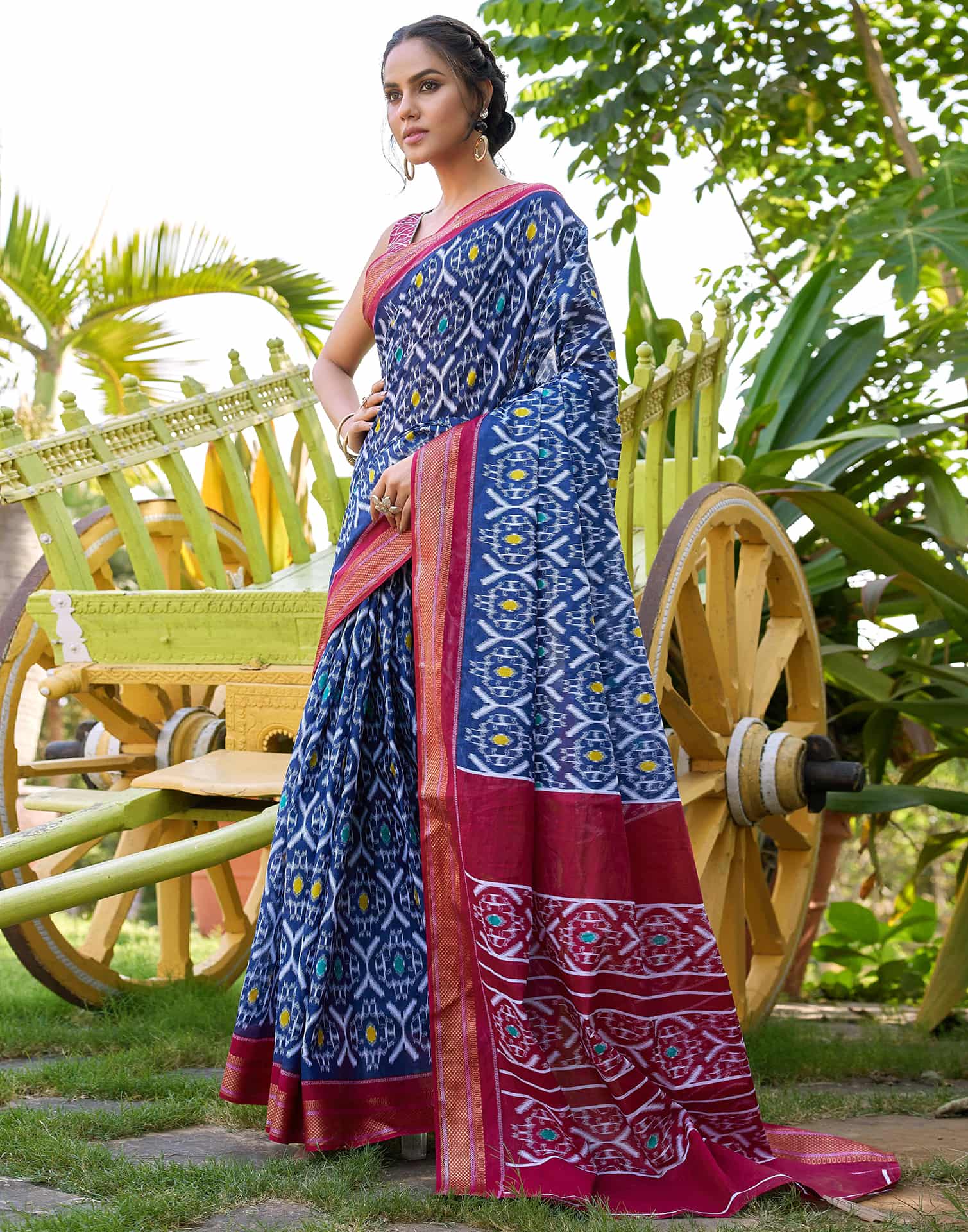 Dark Blue Cotton Ikkat Printed Saree - Image 4