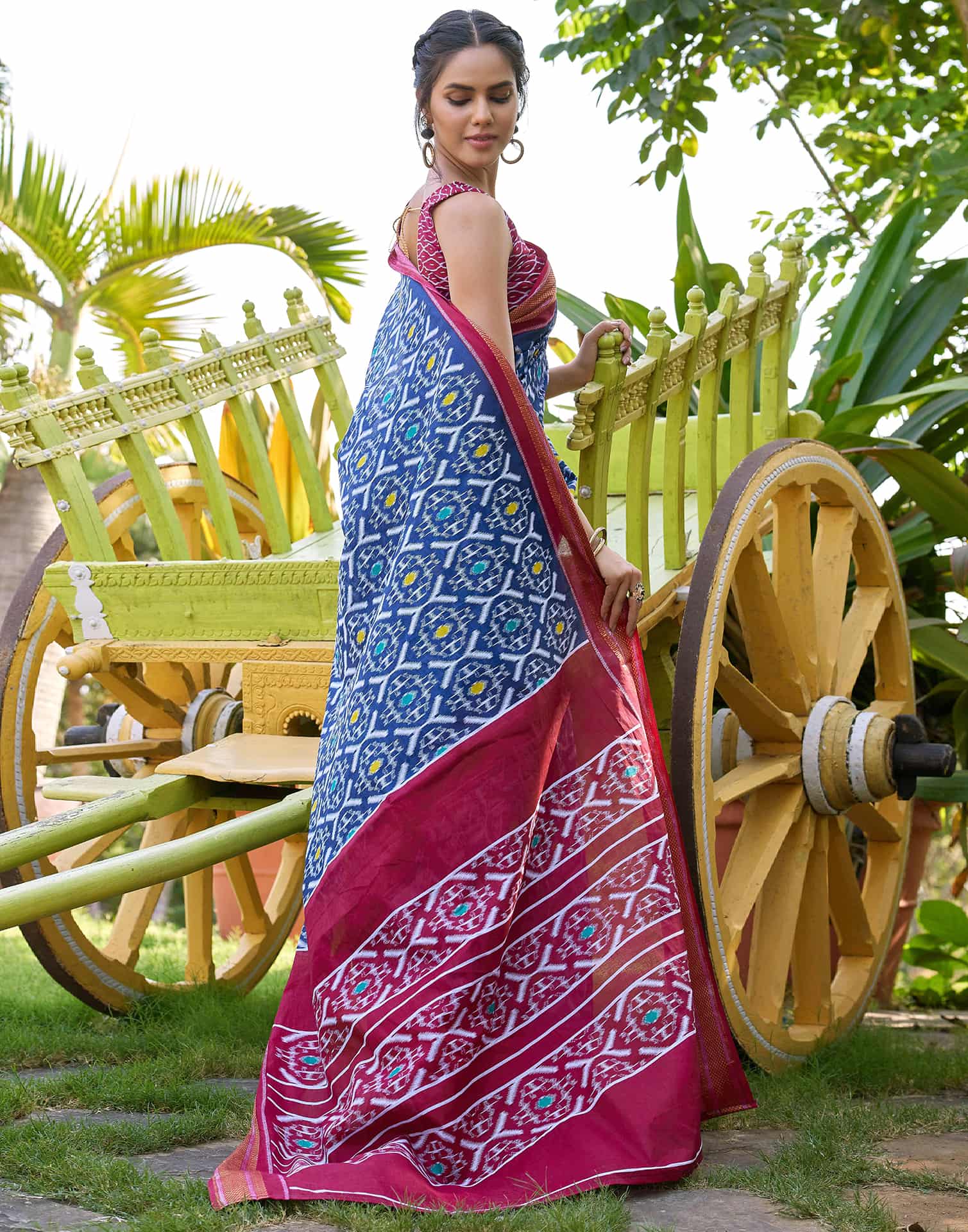 Dark Blue Cotton Ikkat Printed Saree - Image 6