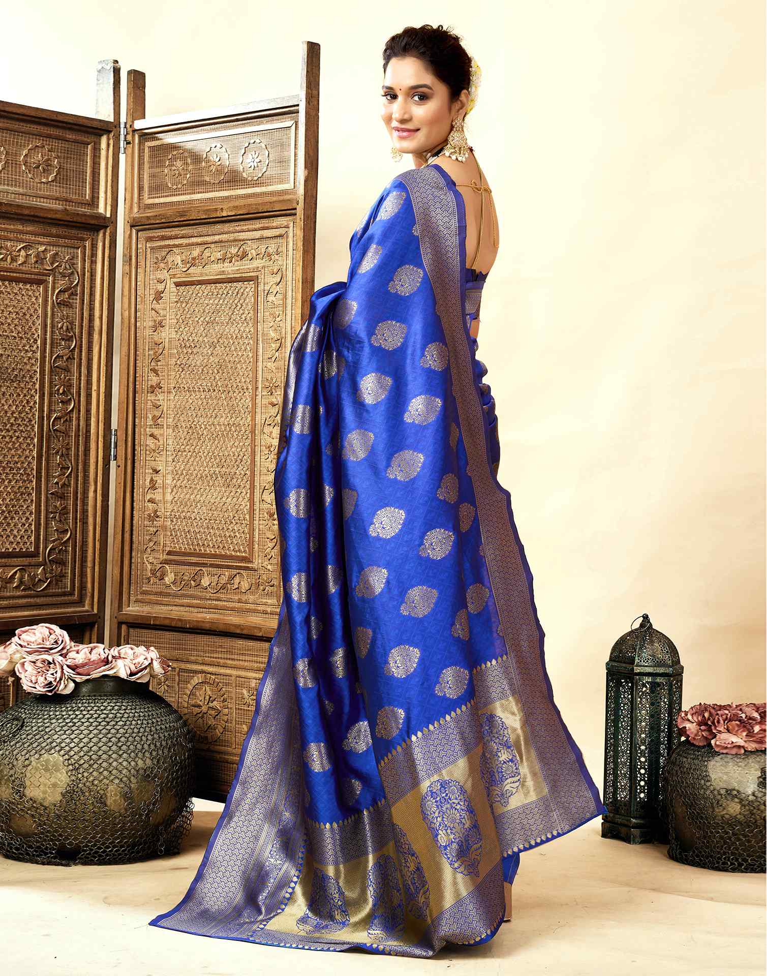 Dark Blue Silk Woven Banarasi Saree - Image 6