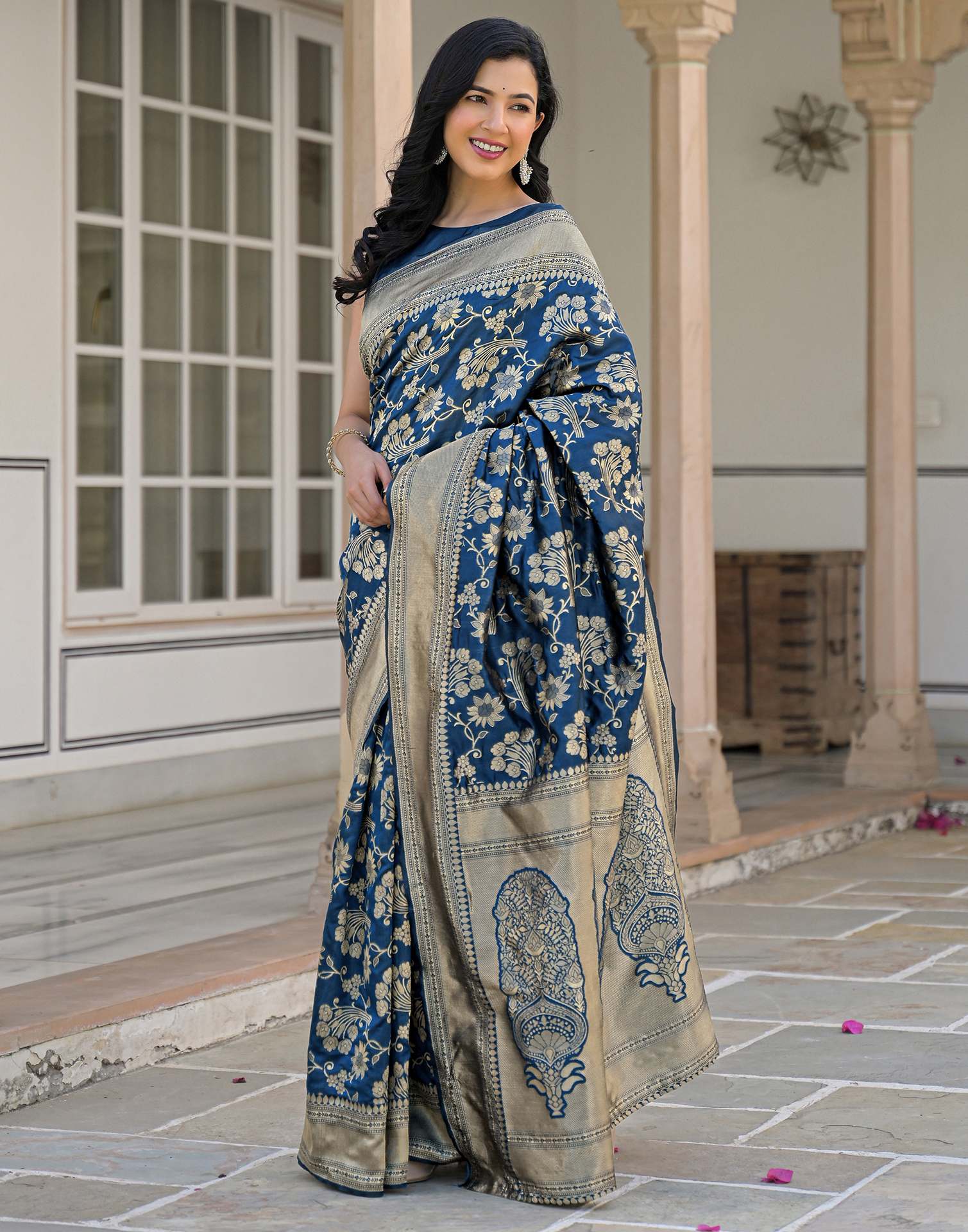 Dark Blue Silk Woven Banarasi Saree - Image 4