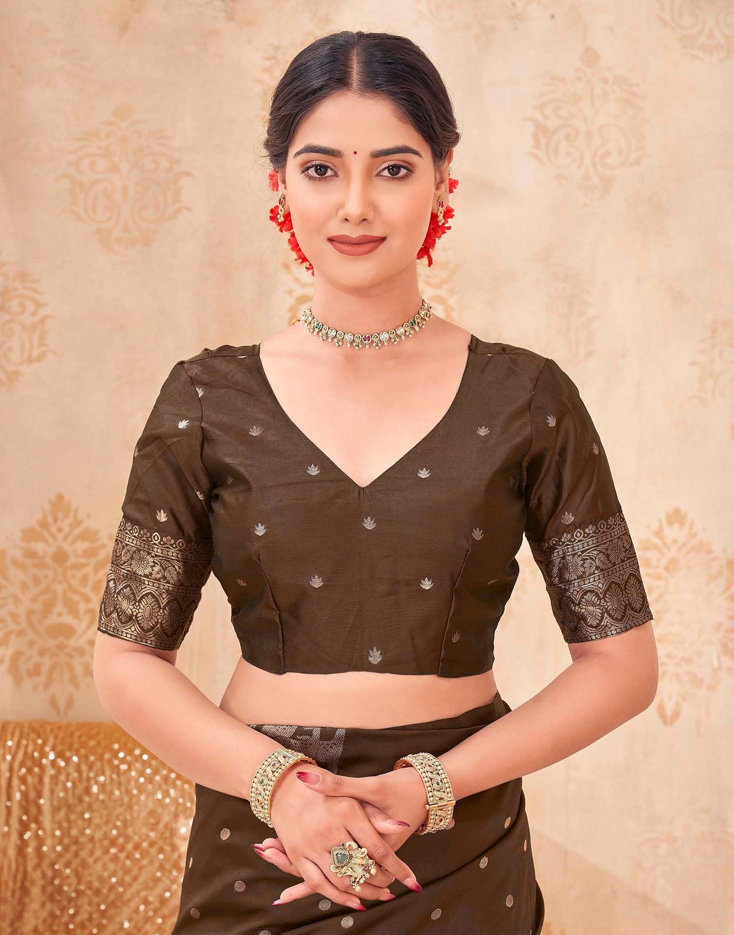 Dark Brown Silk Woven Banarasi Saree - Image 7