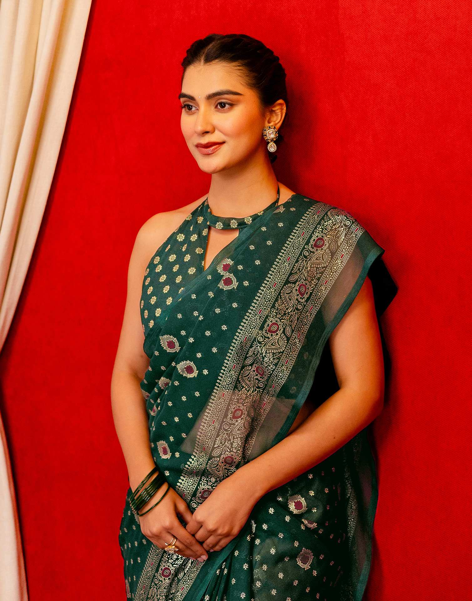 Dark Green Georgette Foil Printed Saree - Image 4