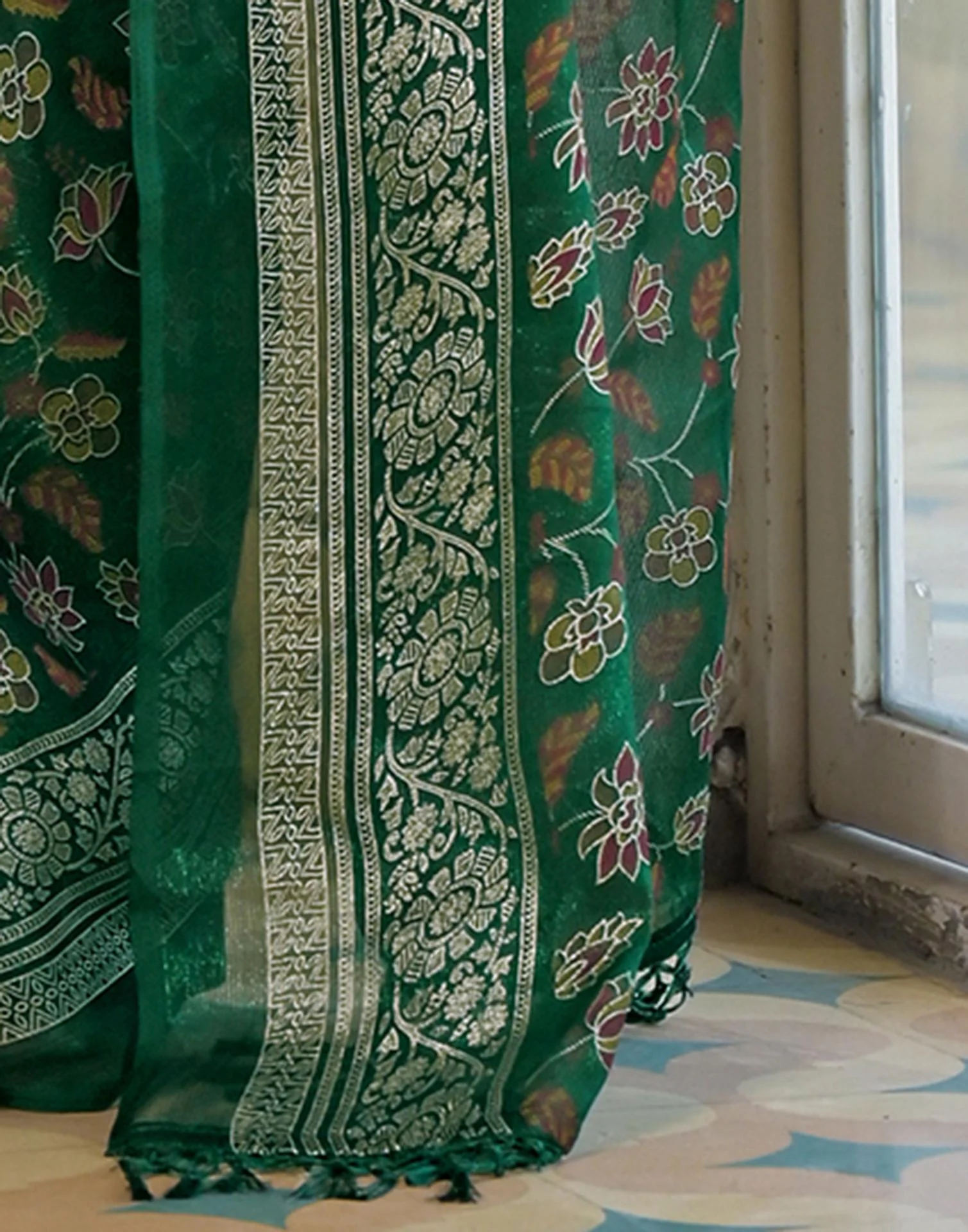 Dark Green Shimmer Chiffon Foil Printed Saree - Image 9