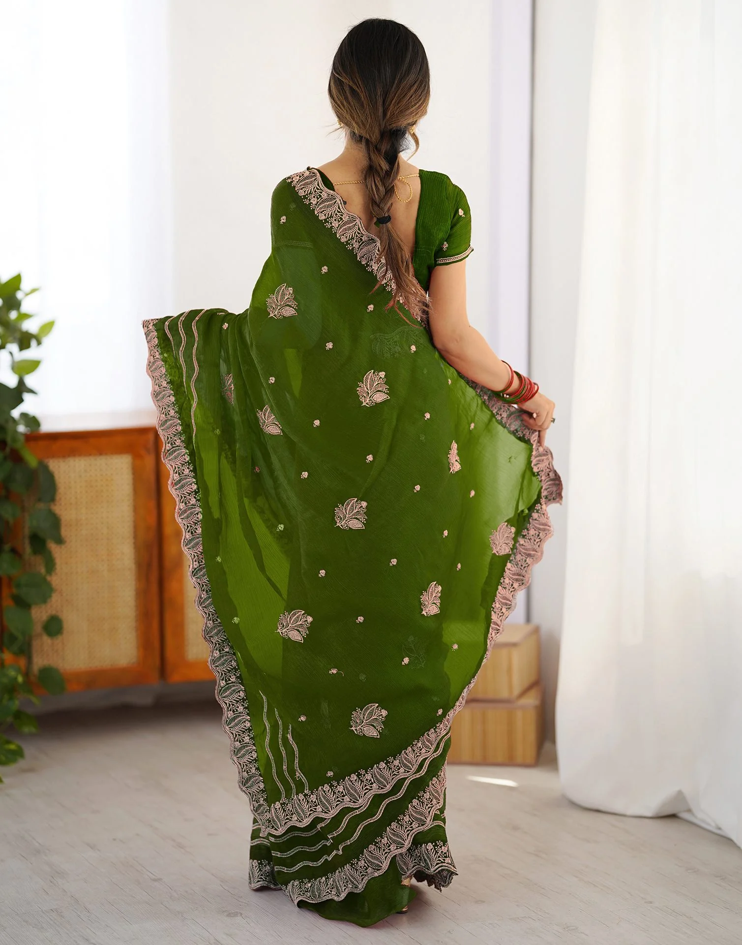 Dark Green Shimmer Embroidery Saree - Image 7