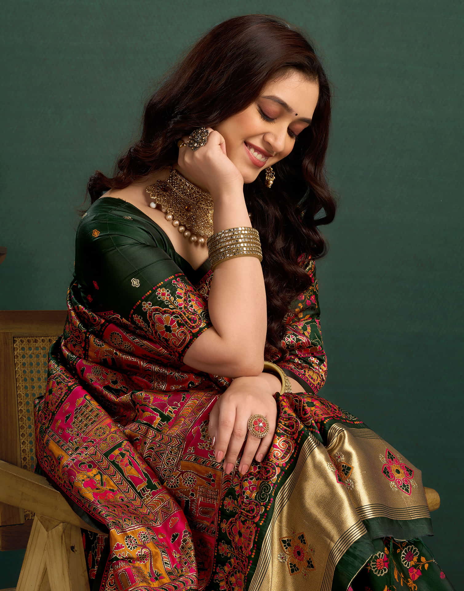 Dark Green Silk Minakari Banarasi Saree - Image 2